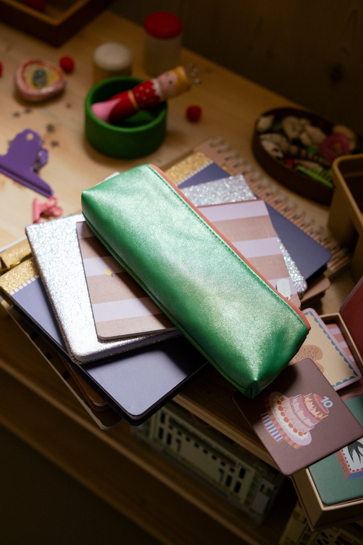 sticky lemon pencil case - sticky memories / glitter green (pre order)