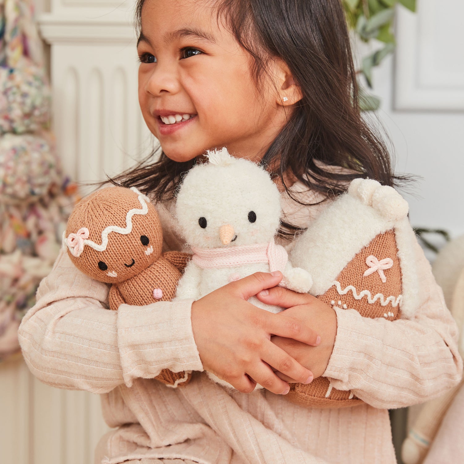cuddle + kind baby holiday snowman - blush