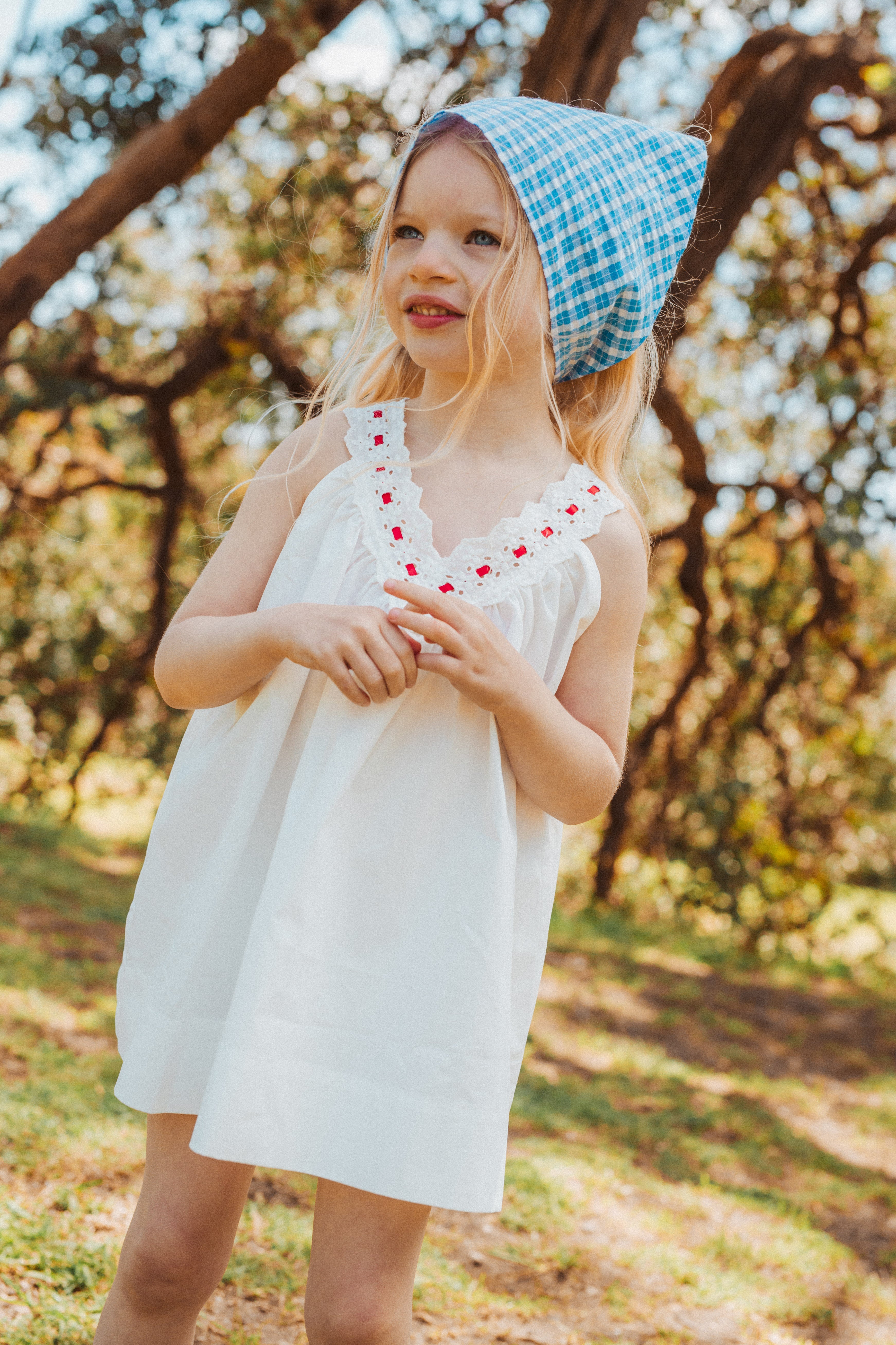 cubby poppy bandana - blue check
