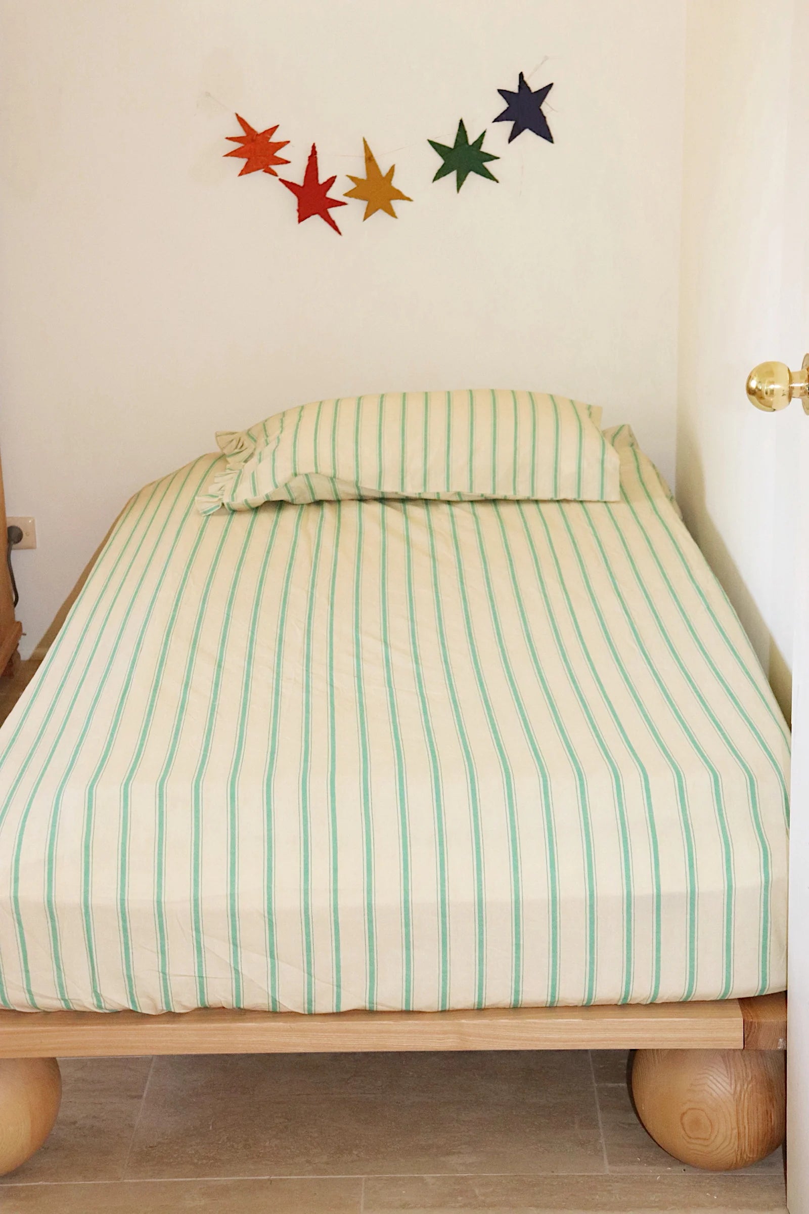 play linen limencello fitted sheet set