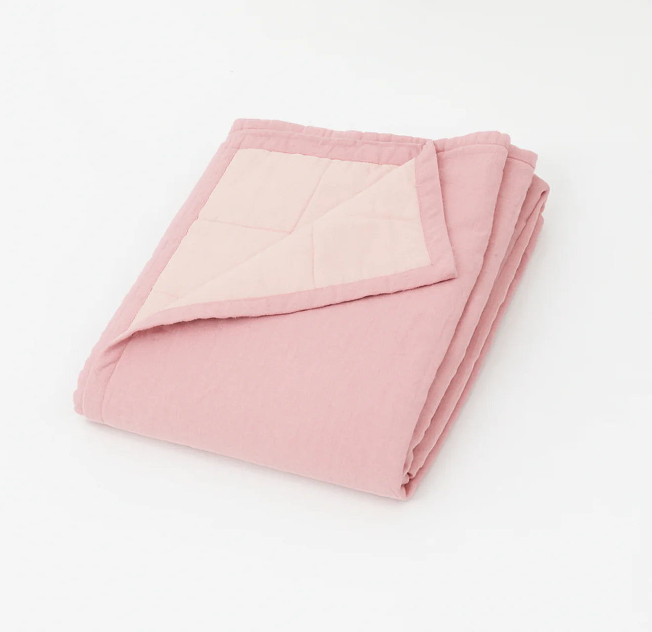 play linen fairy floss reversible quilt
