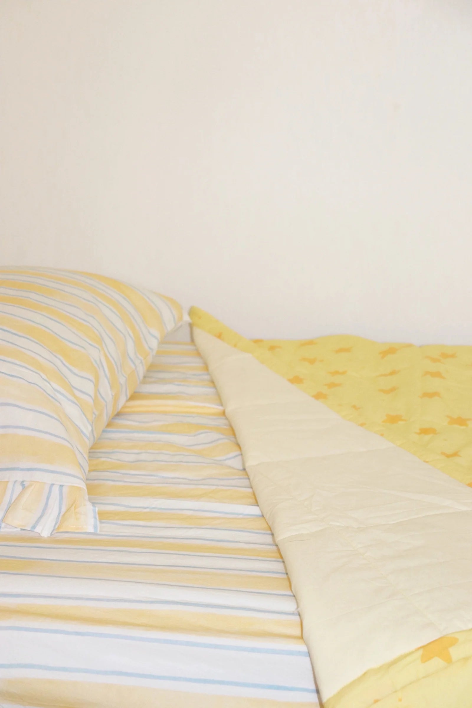 play linen sea stripe sheet & pillowcase set