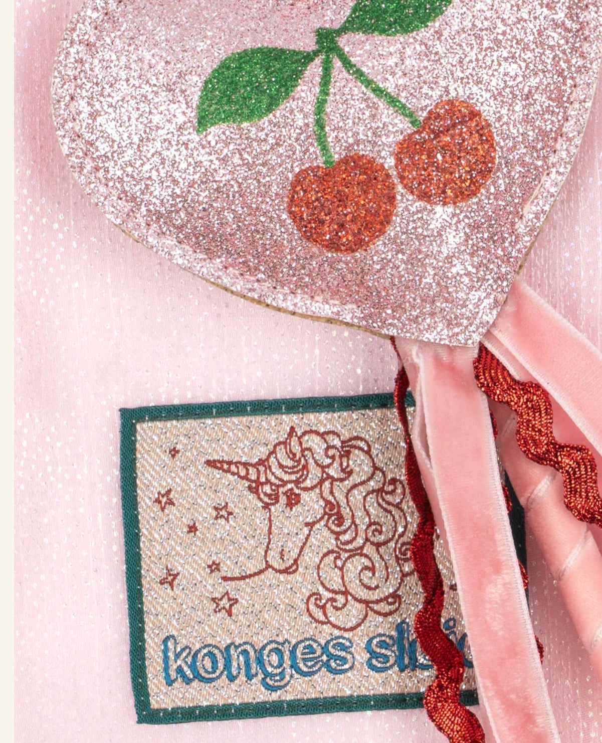 konges slojd magic wand - cherry glitter (pre order)