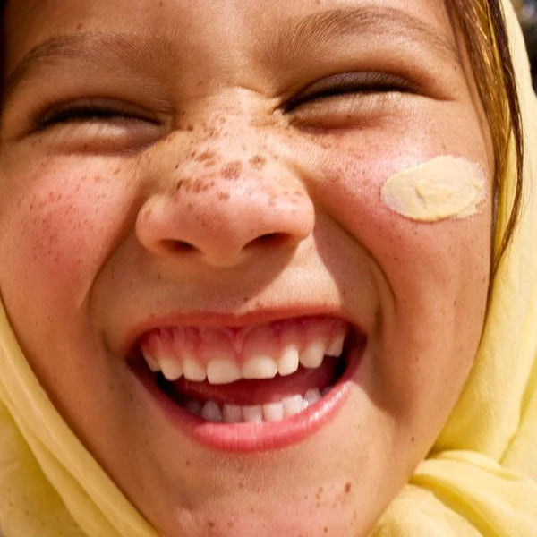 sun & daughter yellow mineral sunscreen