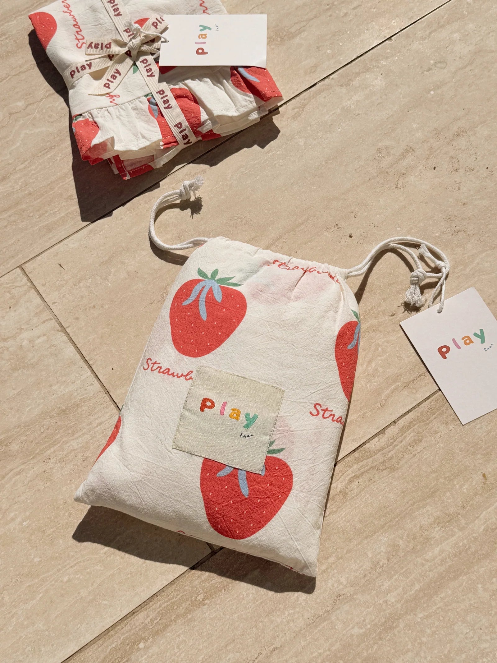 play linen strawberry shortcake fitted sheet set