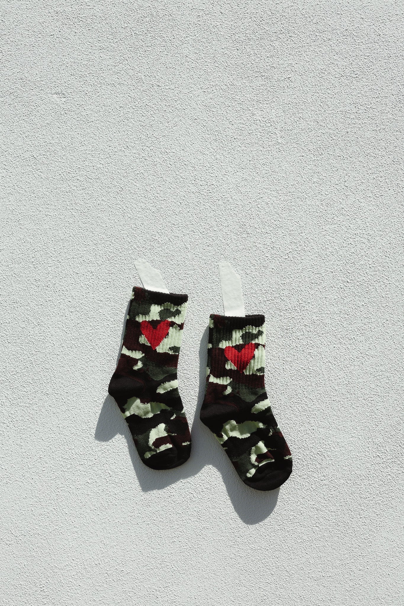 tiny love club camo heart sock