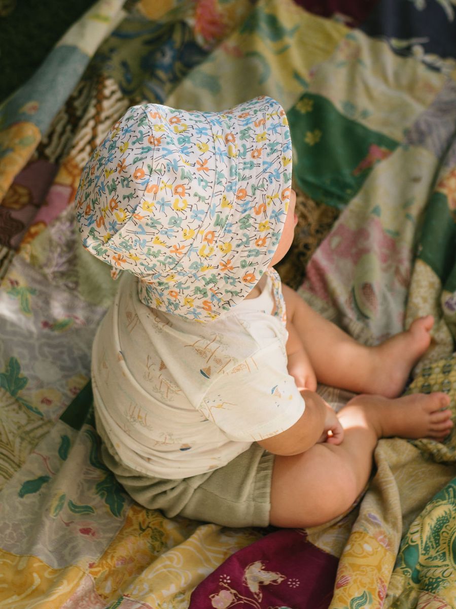 acorn kids abc's stretch cotton wide brim sunhat
