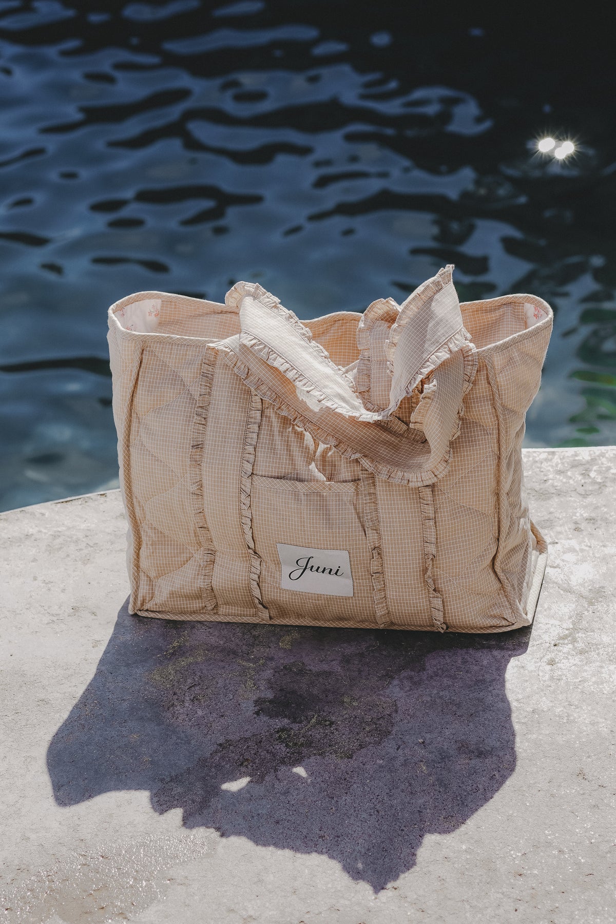 juni the everything bag 2.0 - wheat check