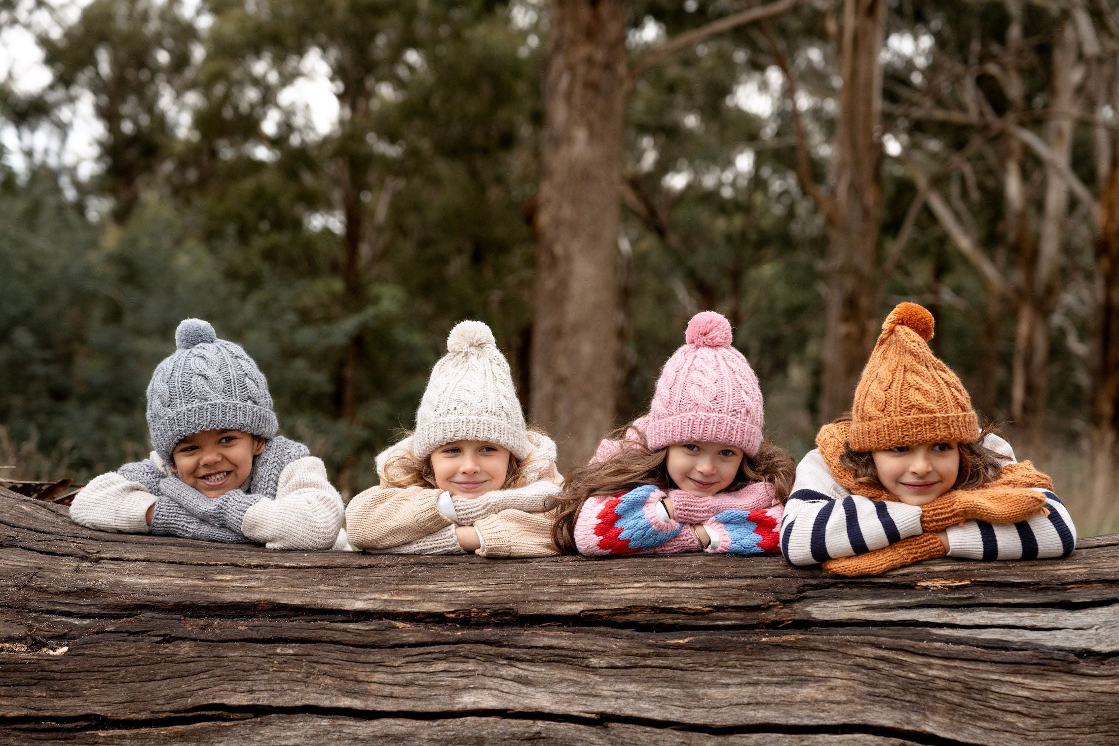acorn kids free spirit mittens - pink