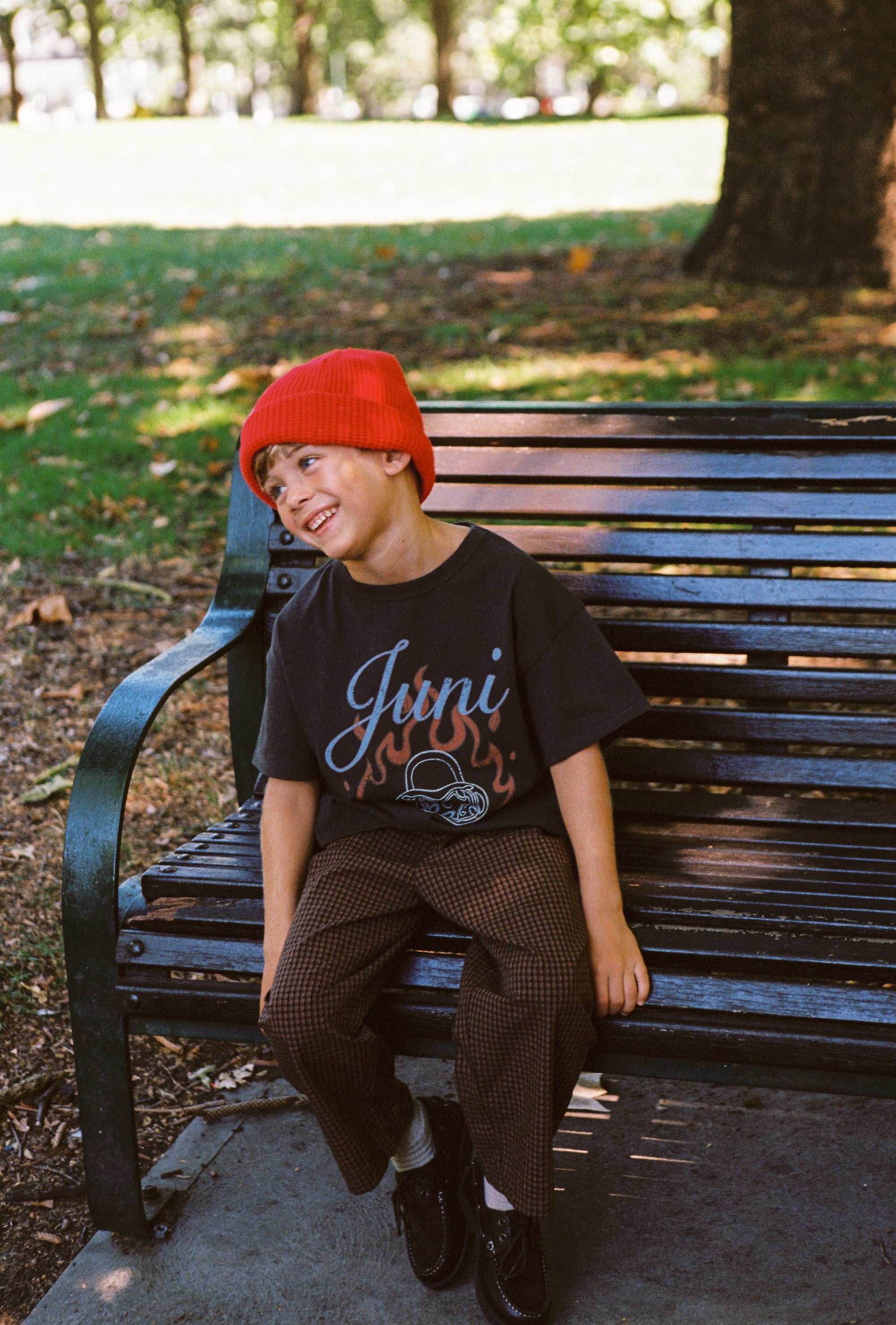 juni jnr hearts on fire tee - washed black