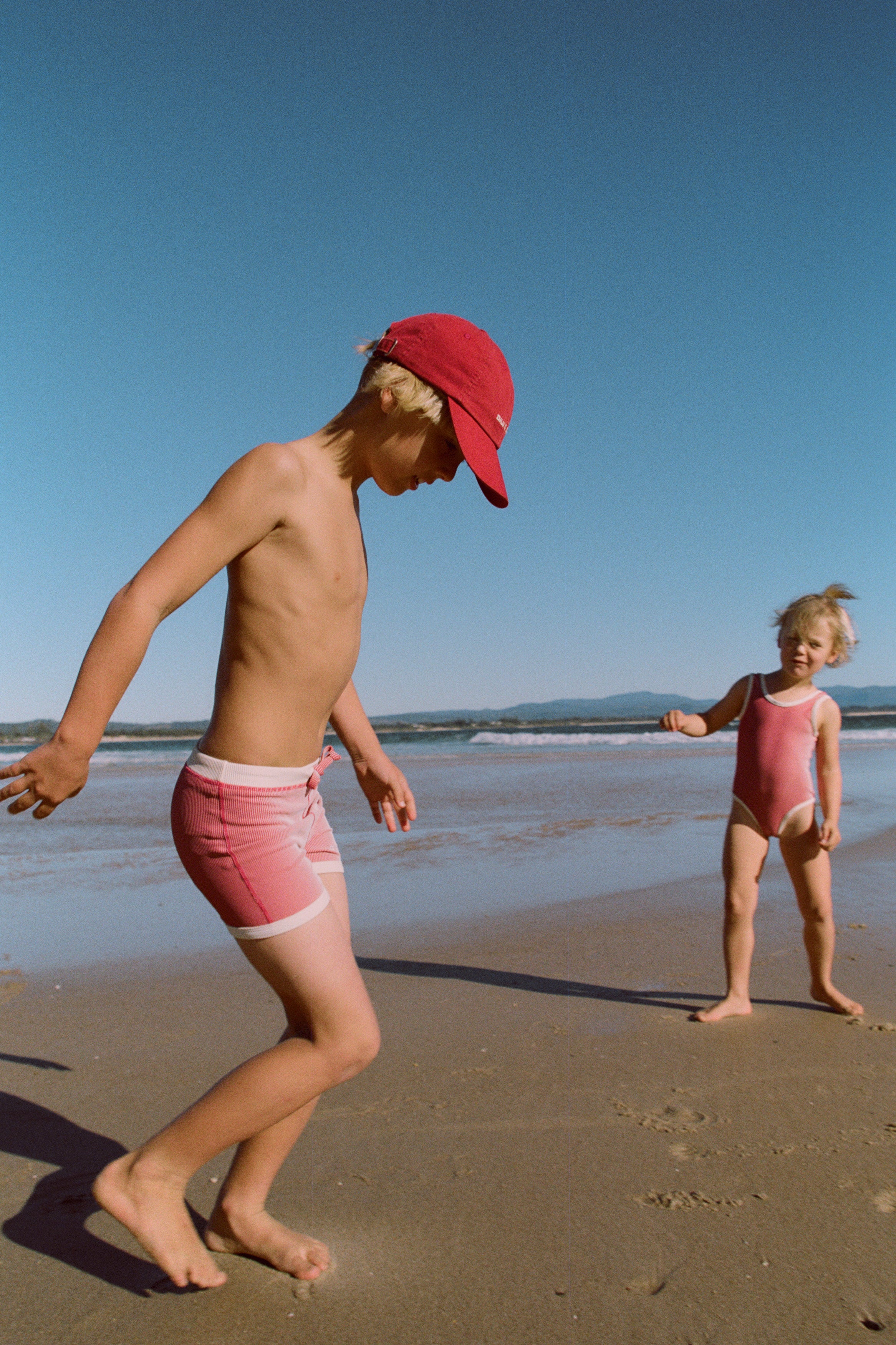 zulu & zephyr mini stripe surf short - clay red