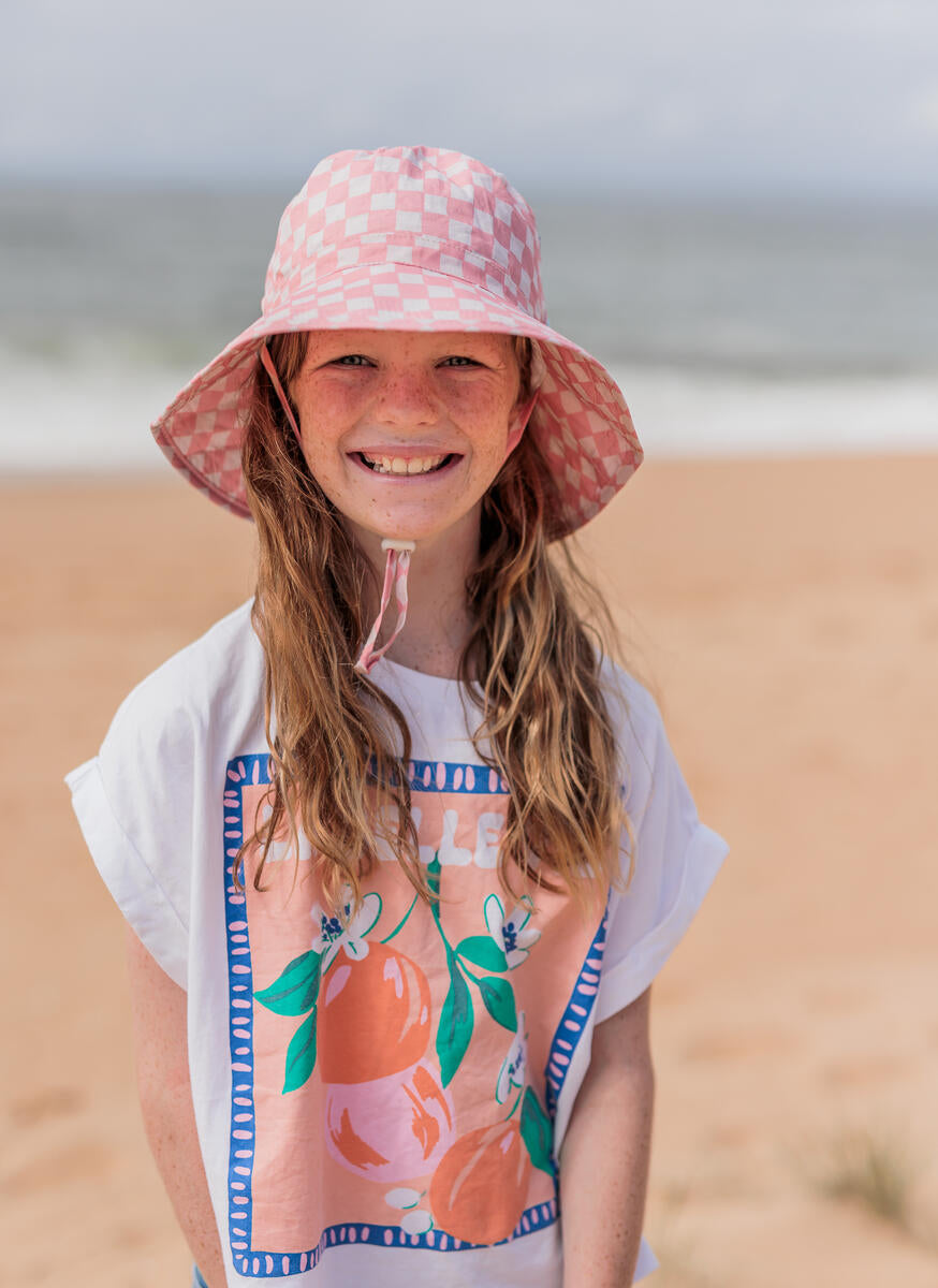 acorn kids pink checks broad brim bucket hat