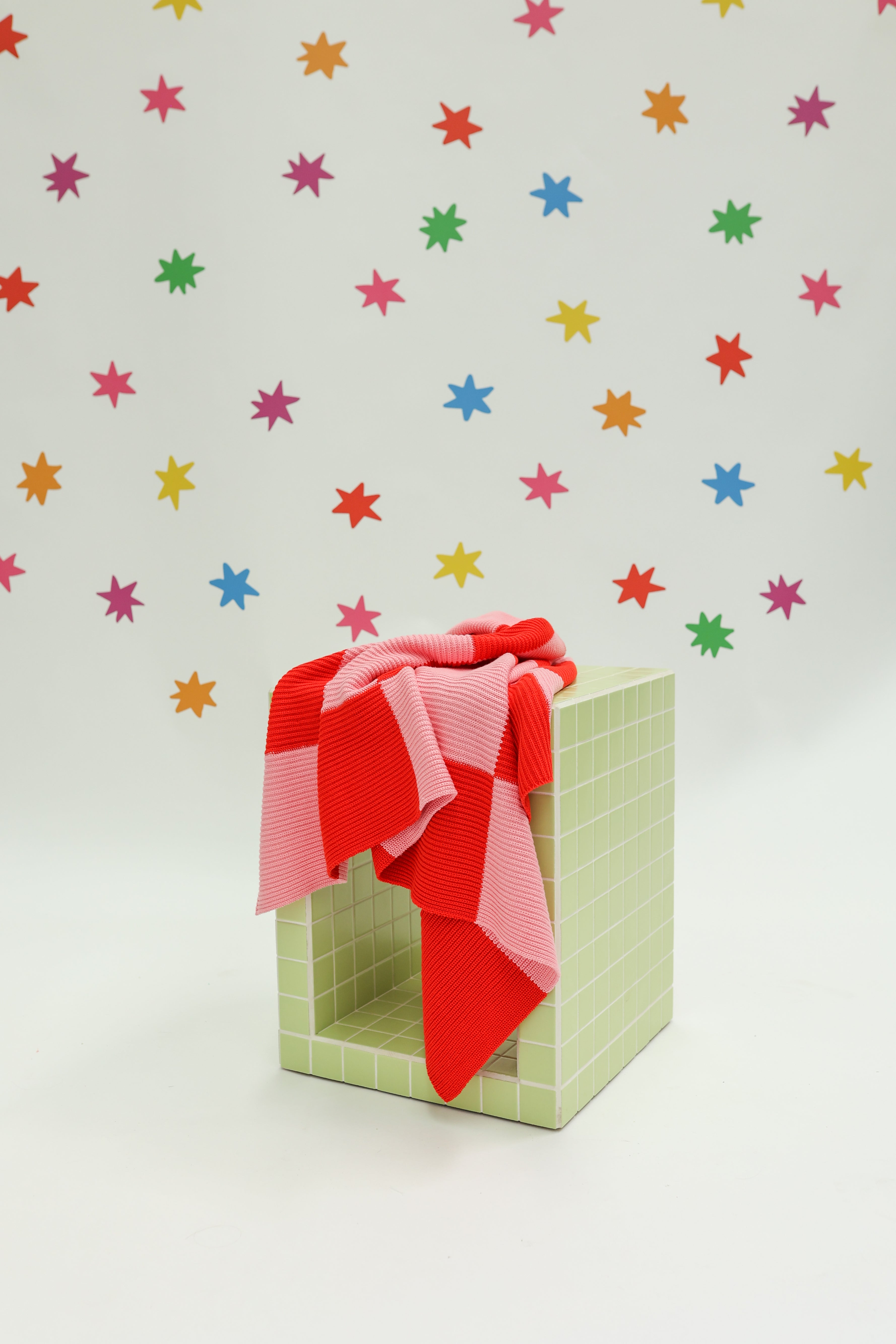 sunday siblings sunday blanket  - pink + red