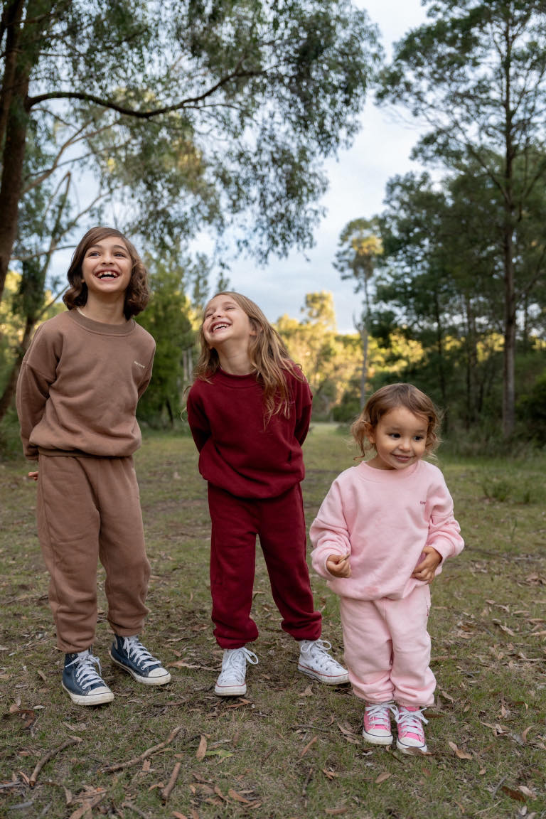 tiny trove woodie 3d logo tracksuit - mocha