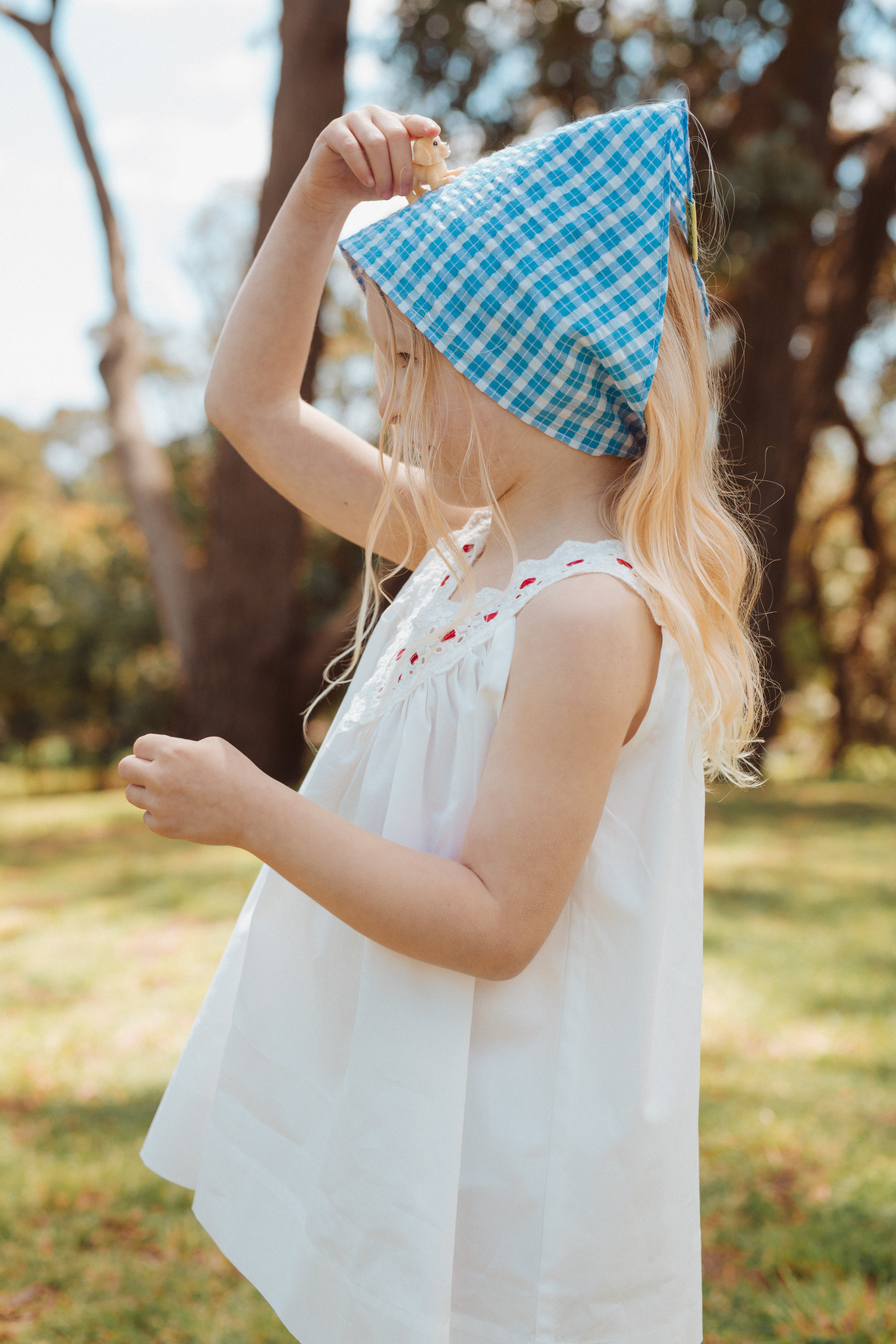 cubby poppy bandana - blue check