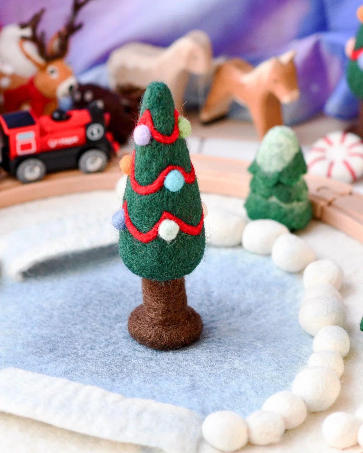 tara treasures felt christmas tree with dots