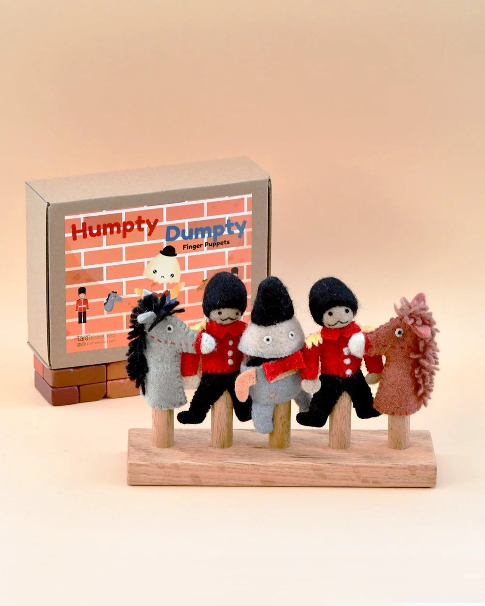 tara treasures finger puppet set - humpty dumpty