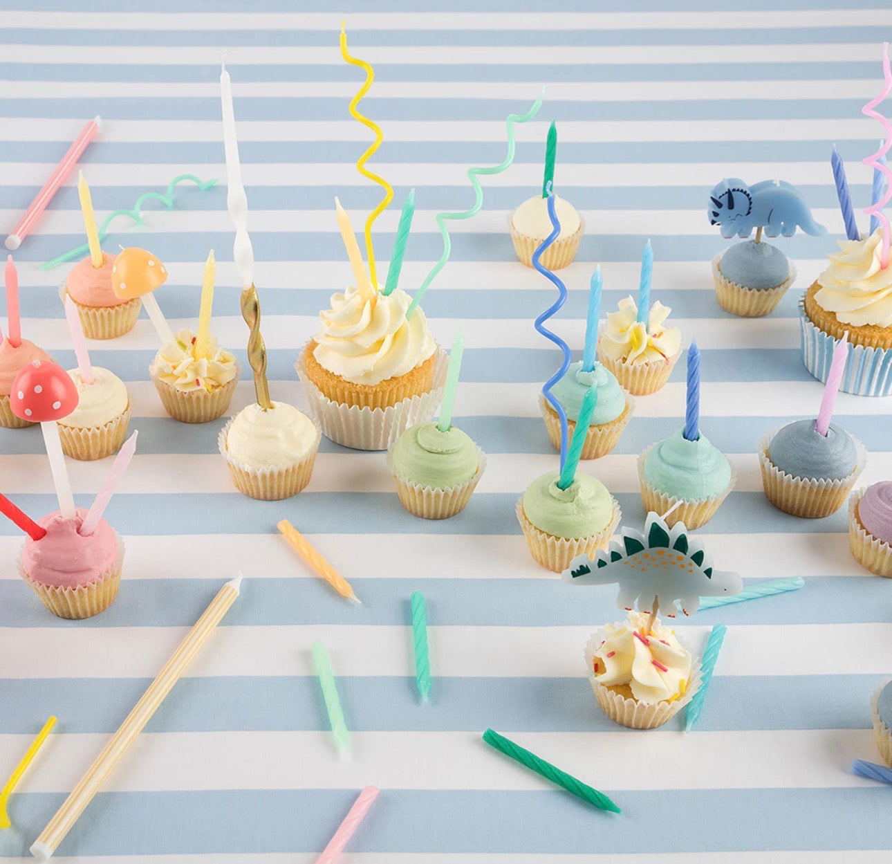 meri meri dinosaur candles (pack of 5 in 5 designs)