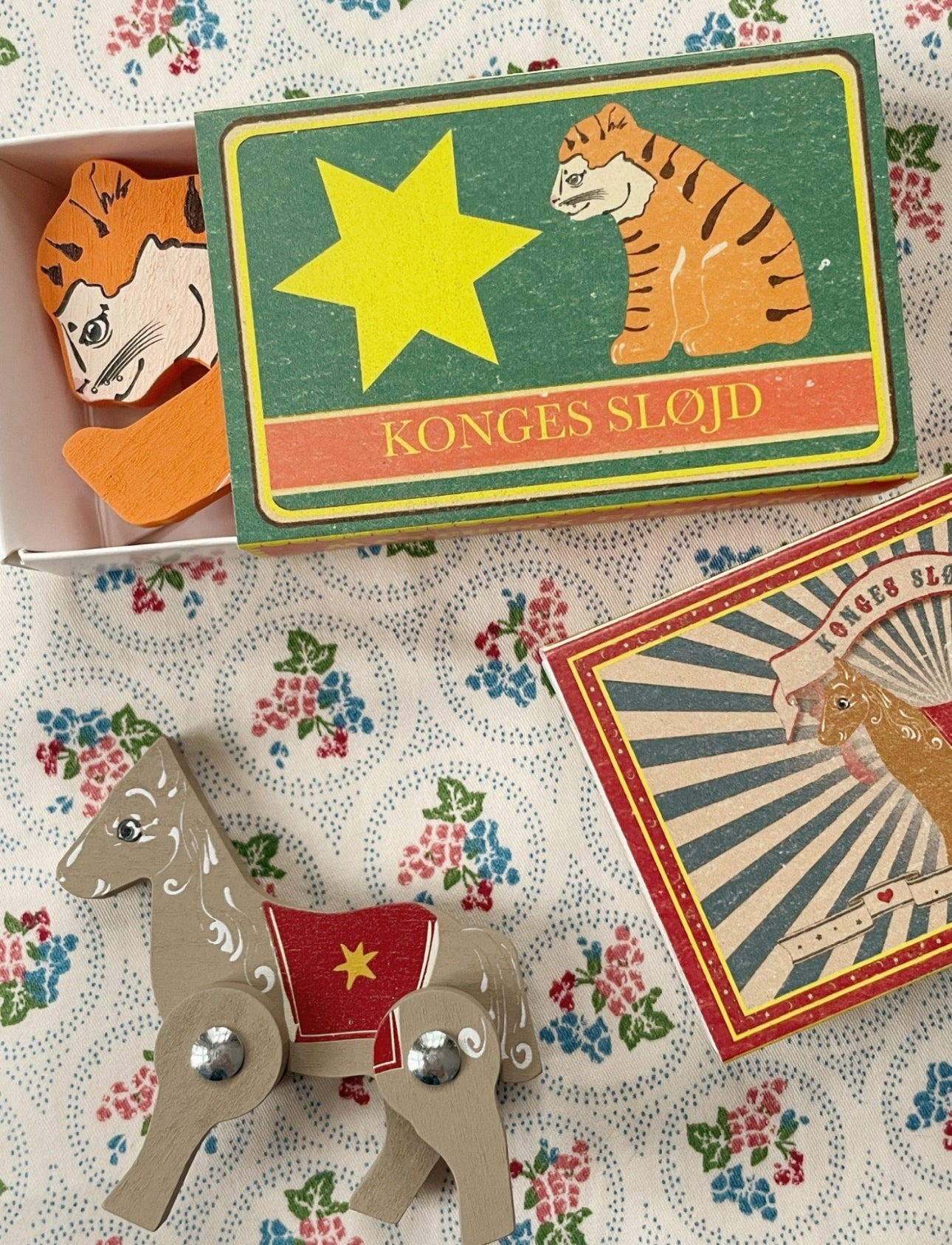 konges slojd matchbox animal fsc - tiger