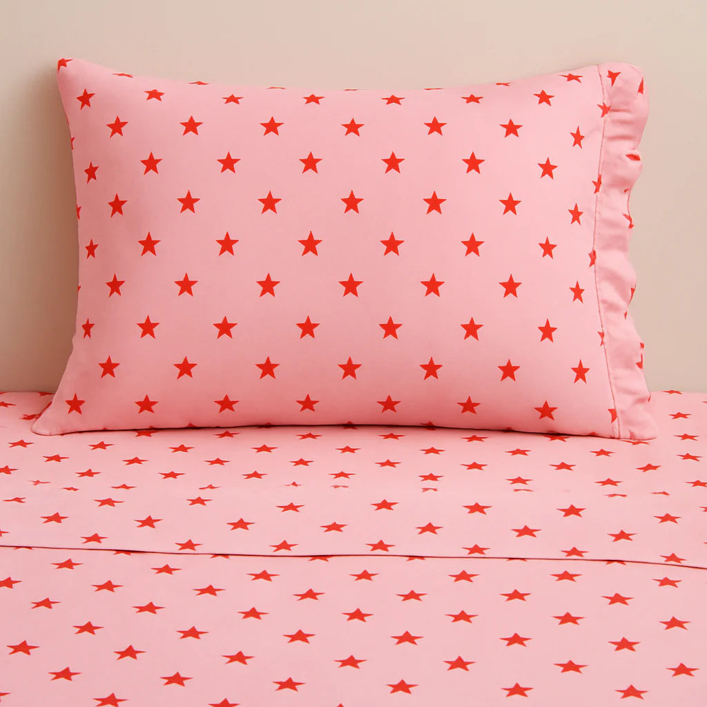 play linen strawberry star sheet & pillowcase set