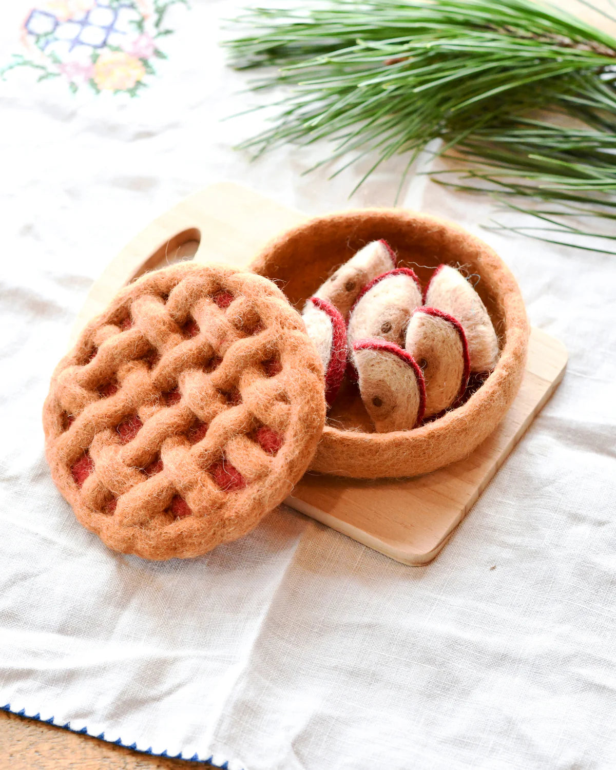 tara treasures felt apple pie felt play food set