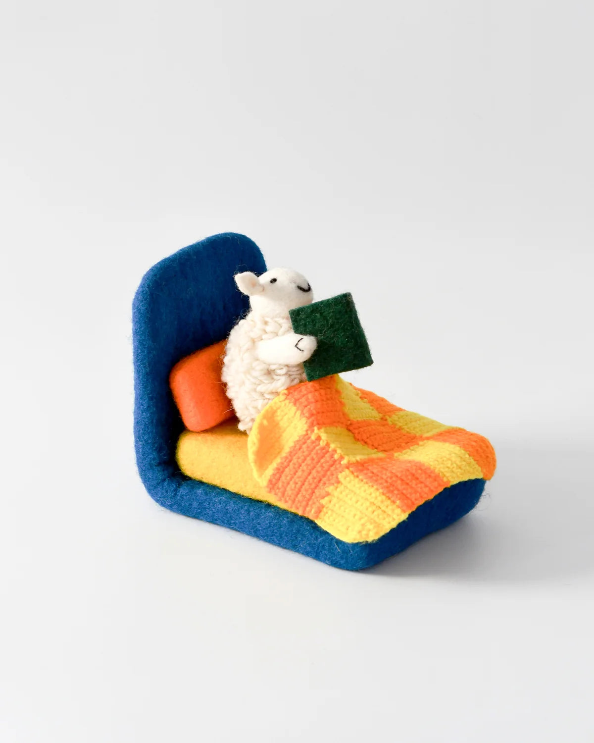 tara treasures where is the green sheep? bed sheep play set (pre order)
