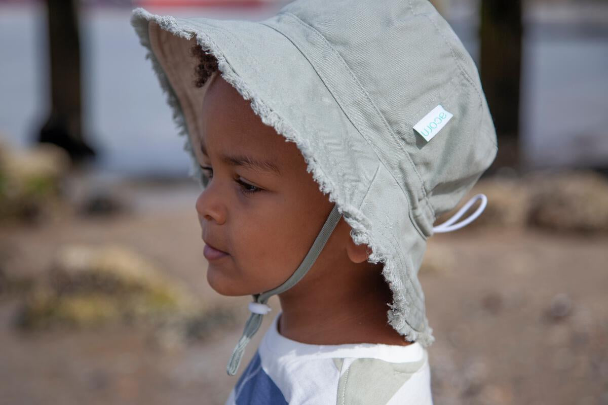 acorn kids frayed bucket hat - khaki