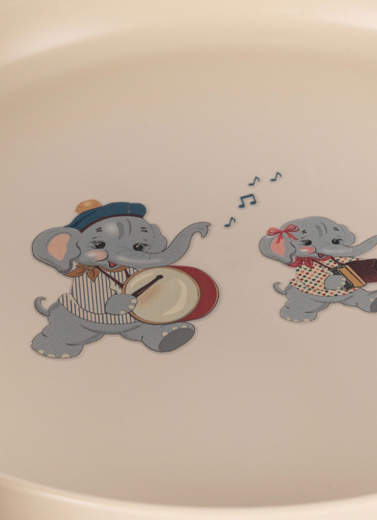 konges slojd dinner set - music parade