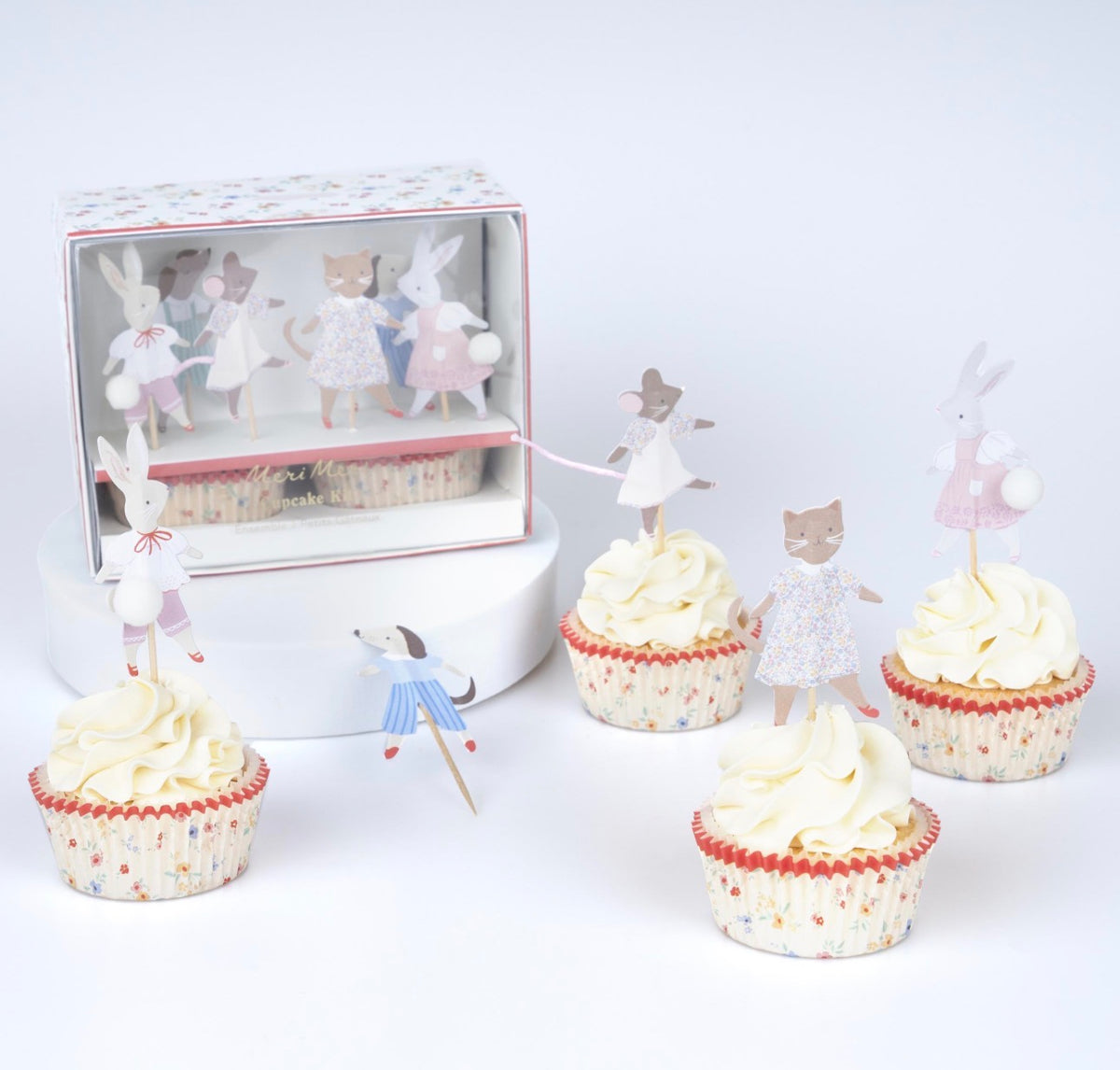 meri meri animal friends cupcake kit (pack of 24 toppers in 4 designs)