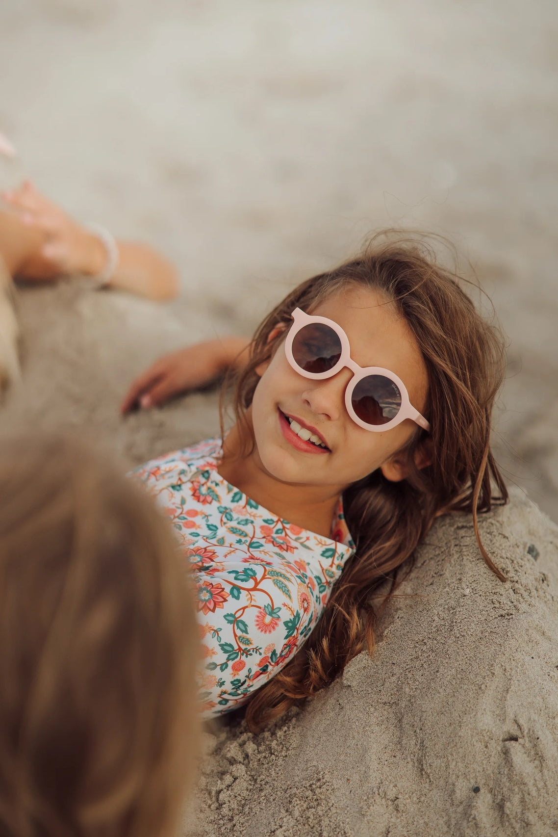 grech & co original round flexible polarized sunglasses - blush bloom
