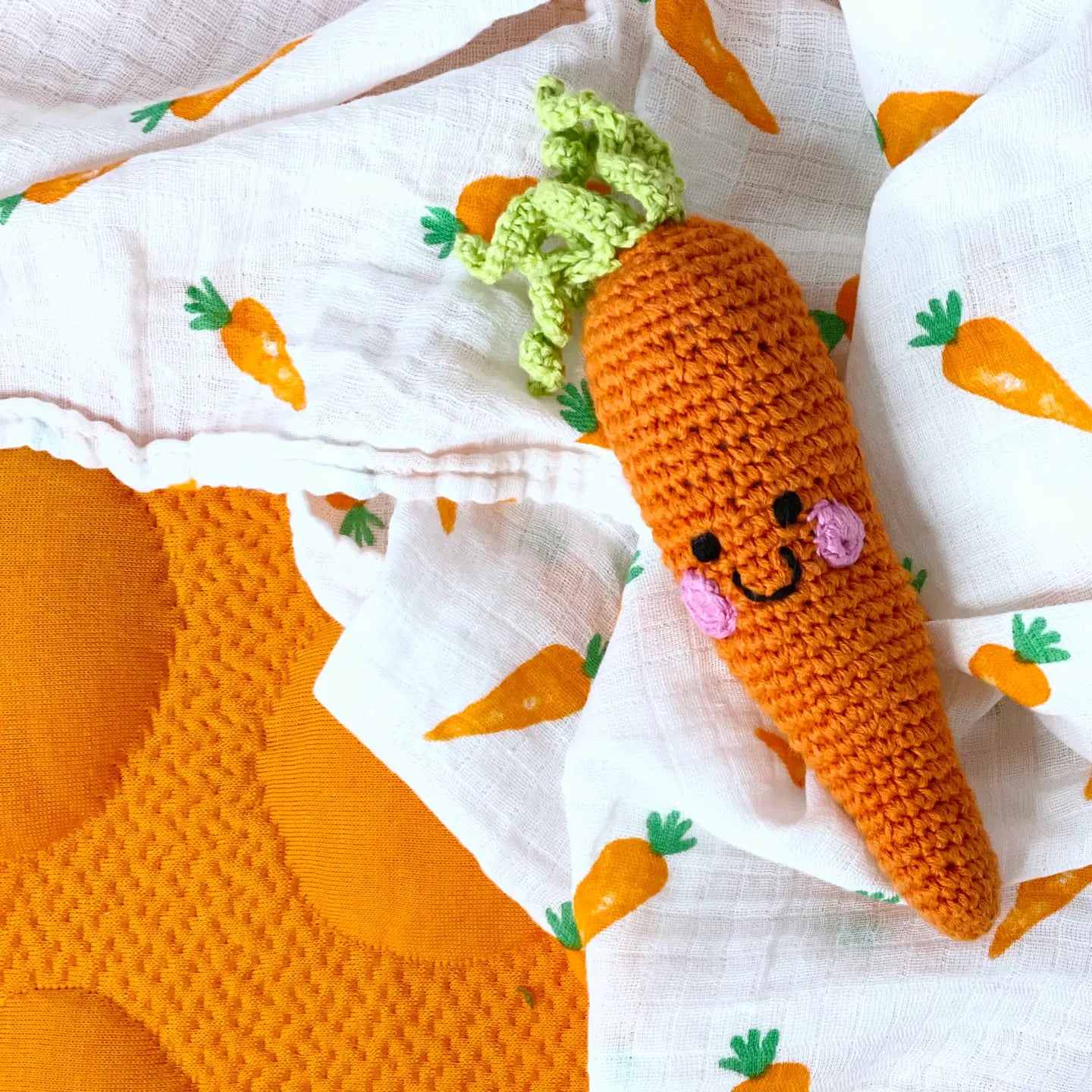 pebble child pretend play food rattle - carrot