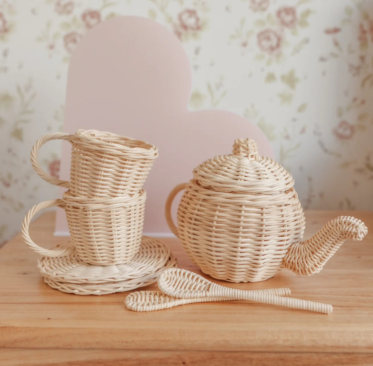 juni moon sienna little sippers rattan tea set - 7 pce