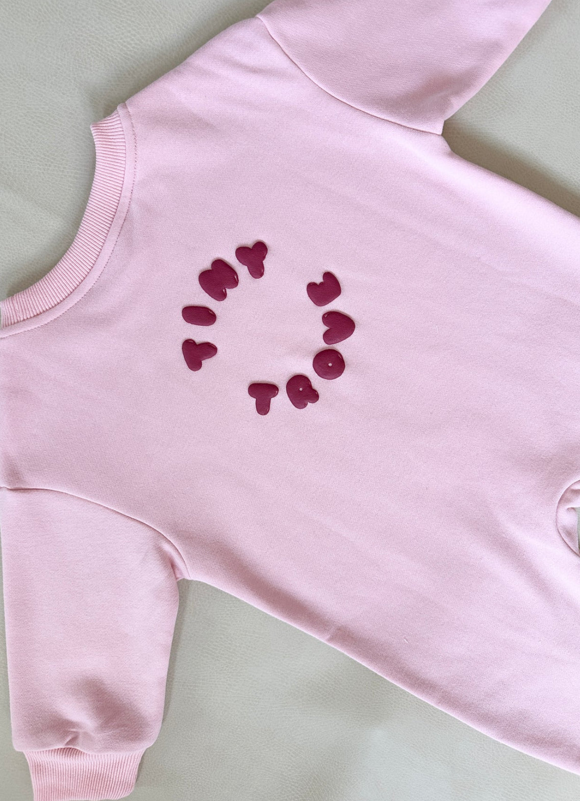 tiny trove otto puff logo circle romper - pink