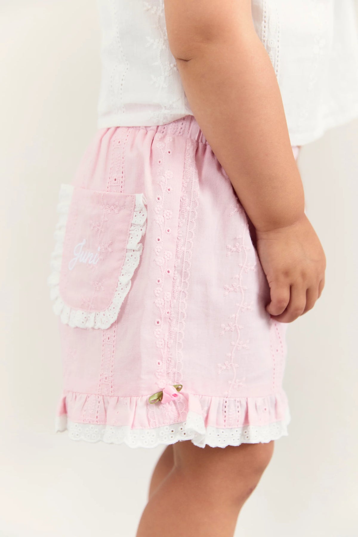 juni jnr eloise short - pink