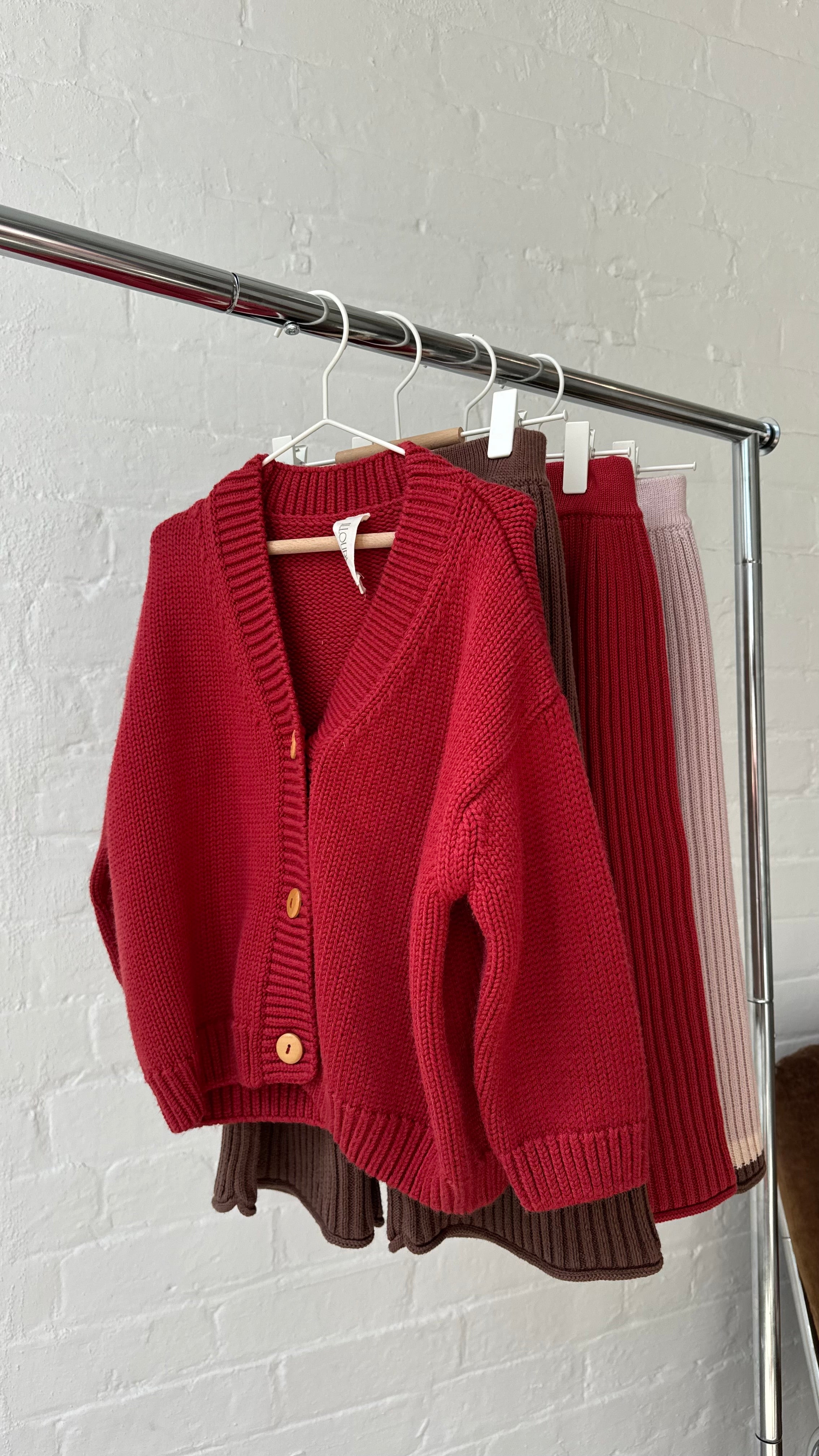 illoura the label essential wool knit cardi - chilli
