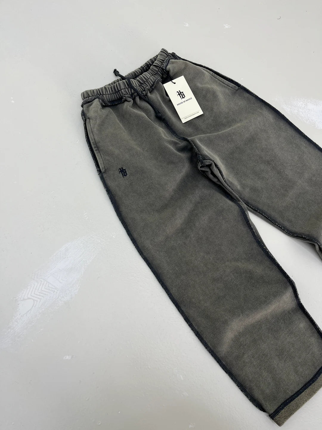 house of basicz the nueve jogger - grey vintage wash - pre order