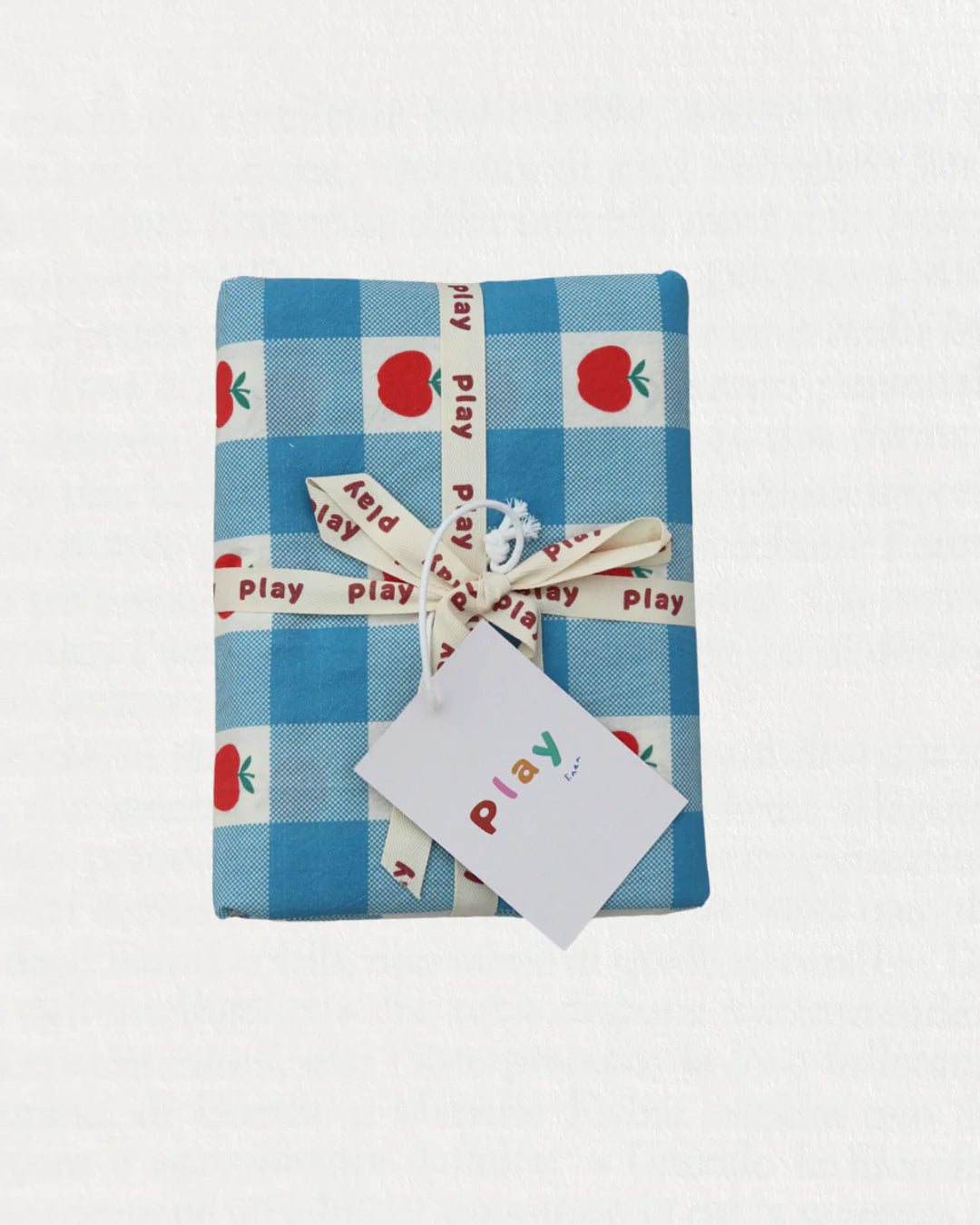 play linen apple patch flat sheet separates