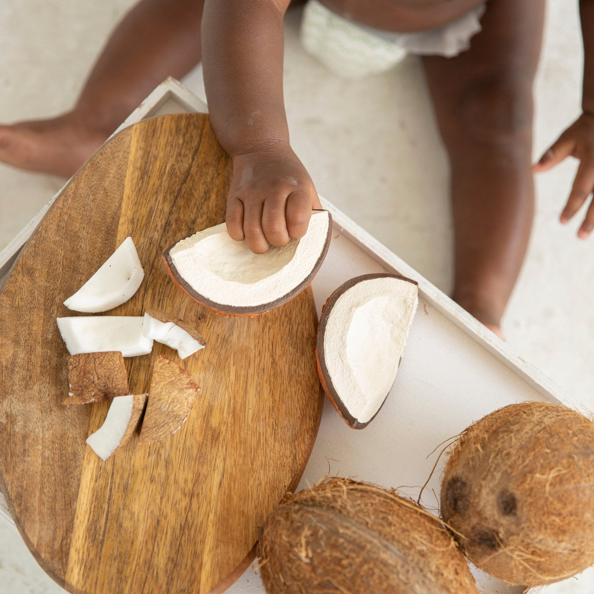 oli & carol - coco the coconut teether