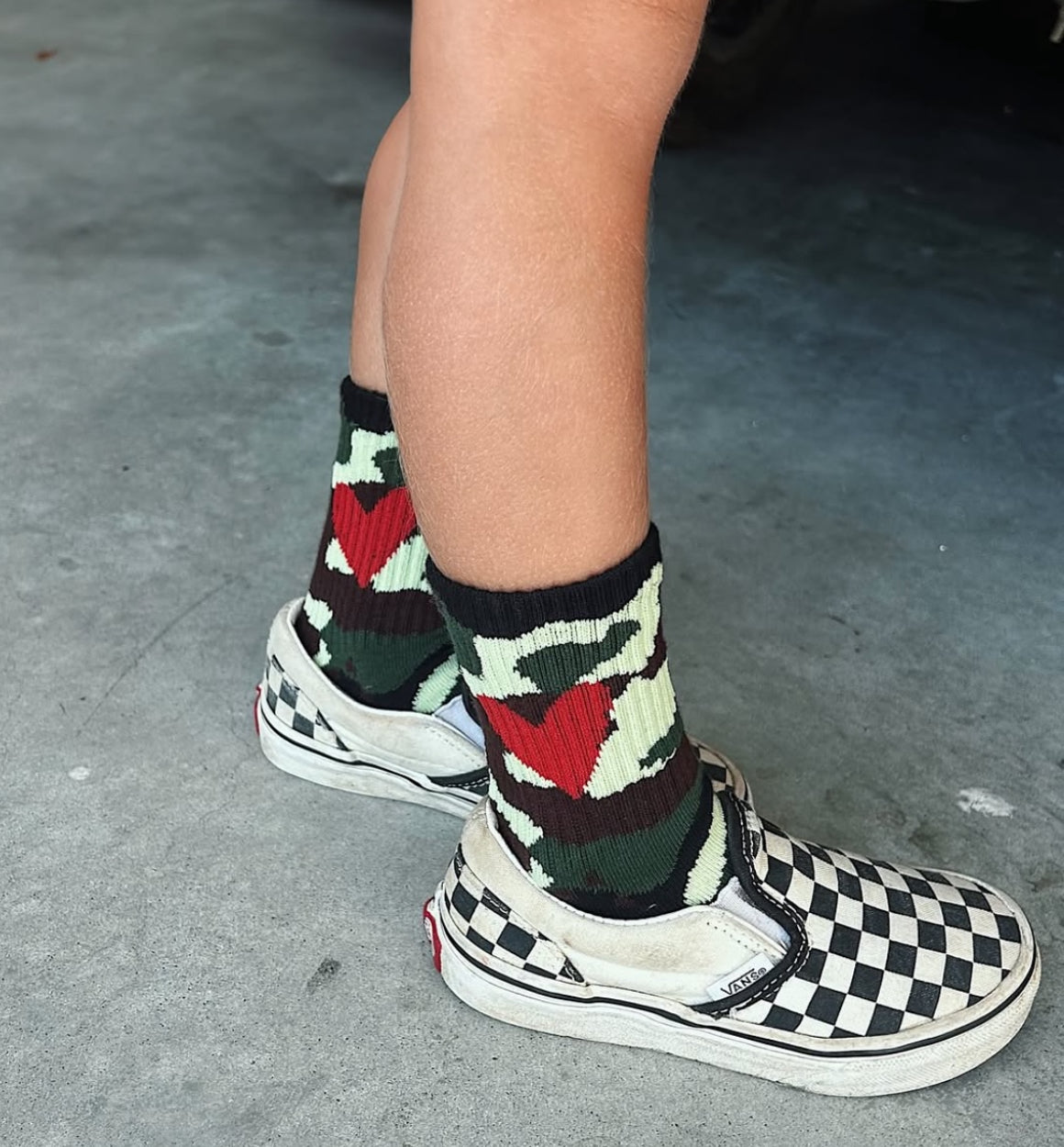 tiny love club camo heart sock