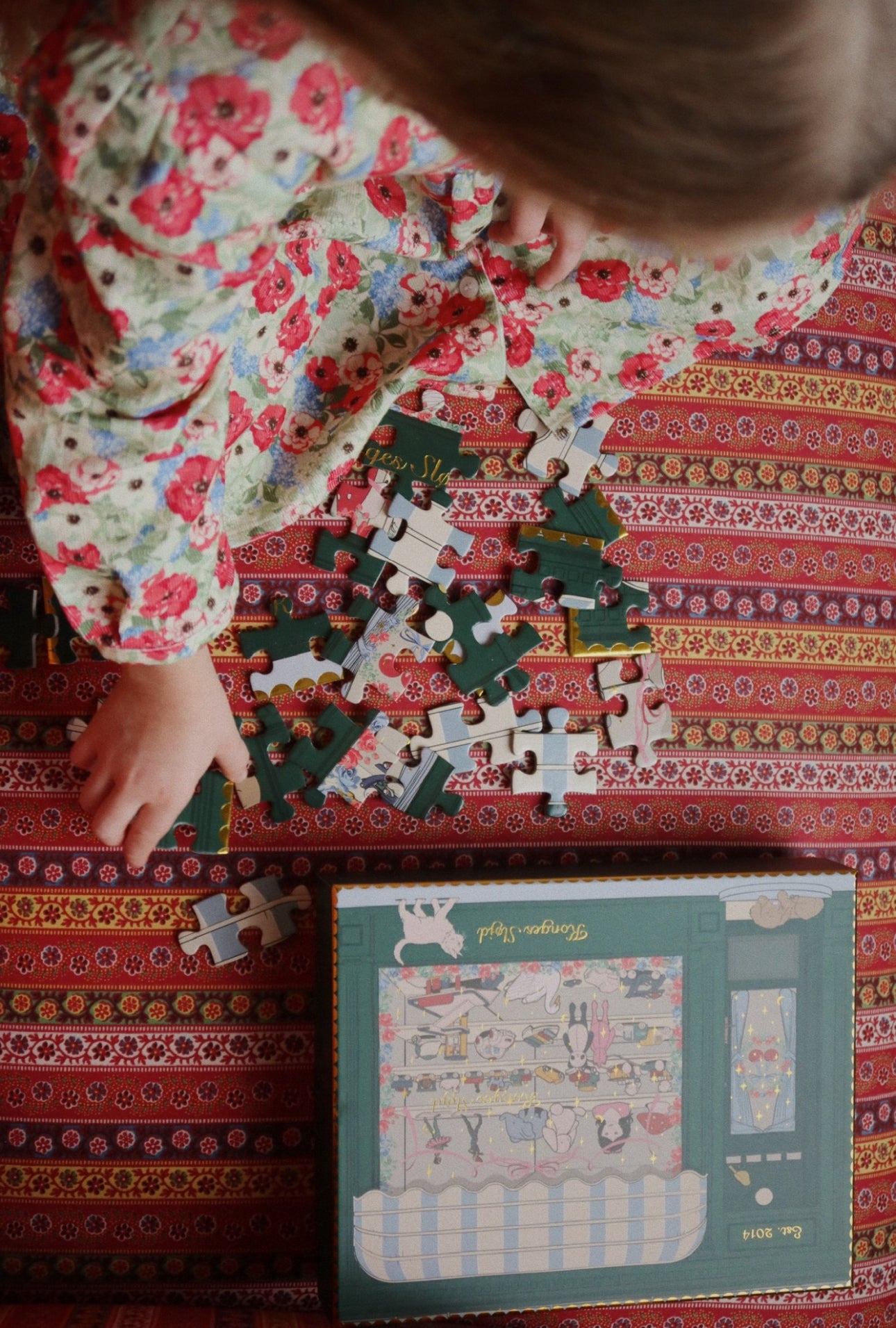 konges slojd 100 pcs toy shop puzzle