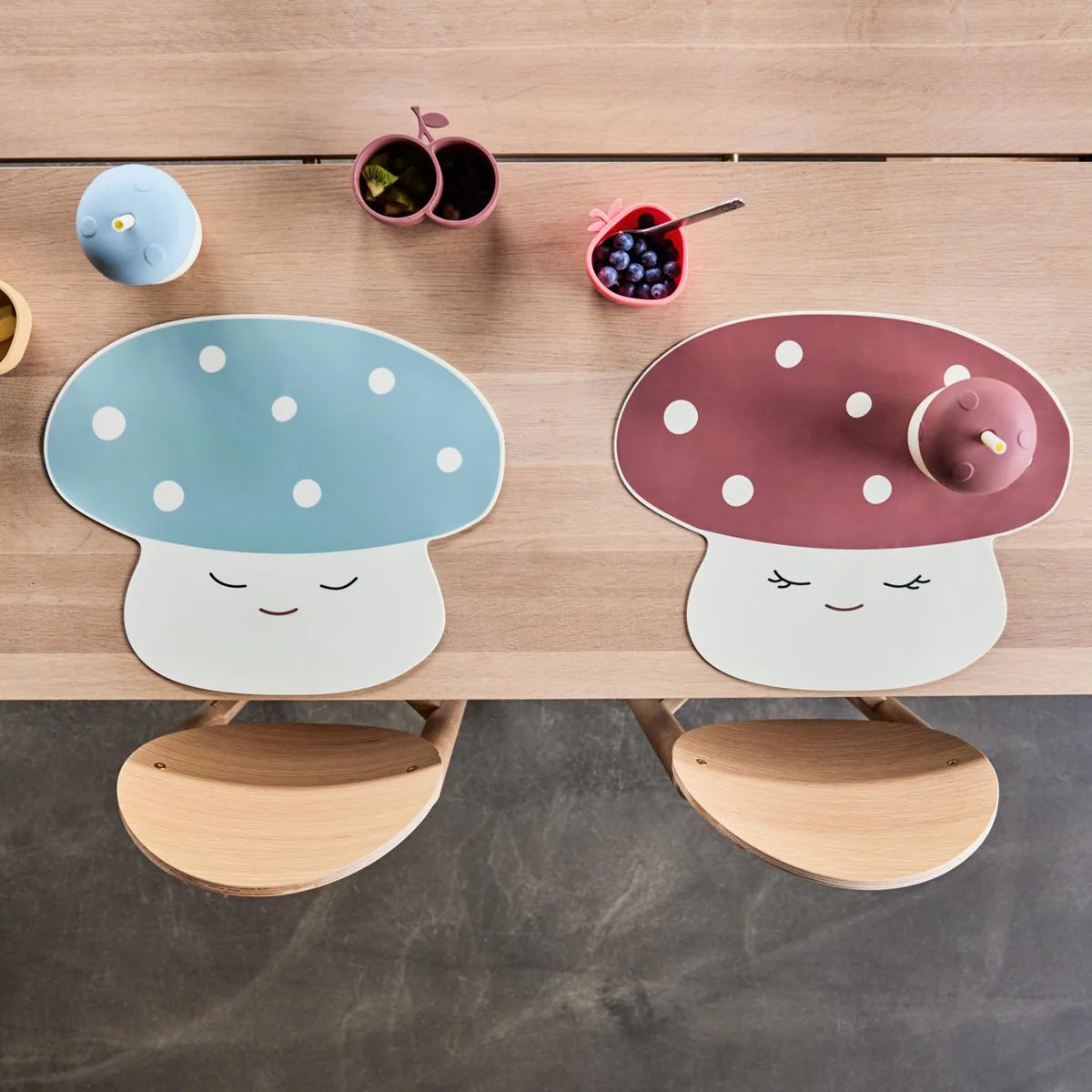 oyoy mushroom placemat - pale green