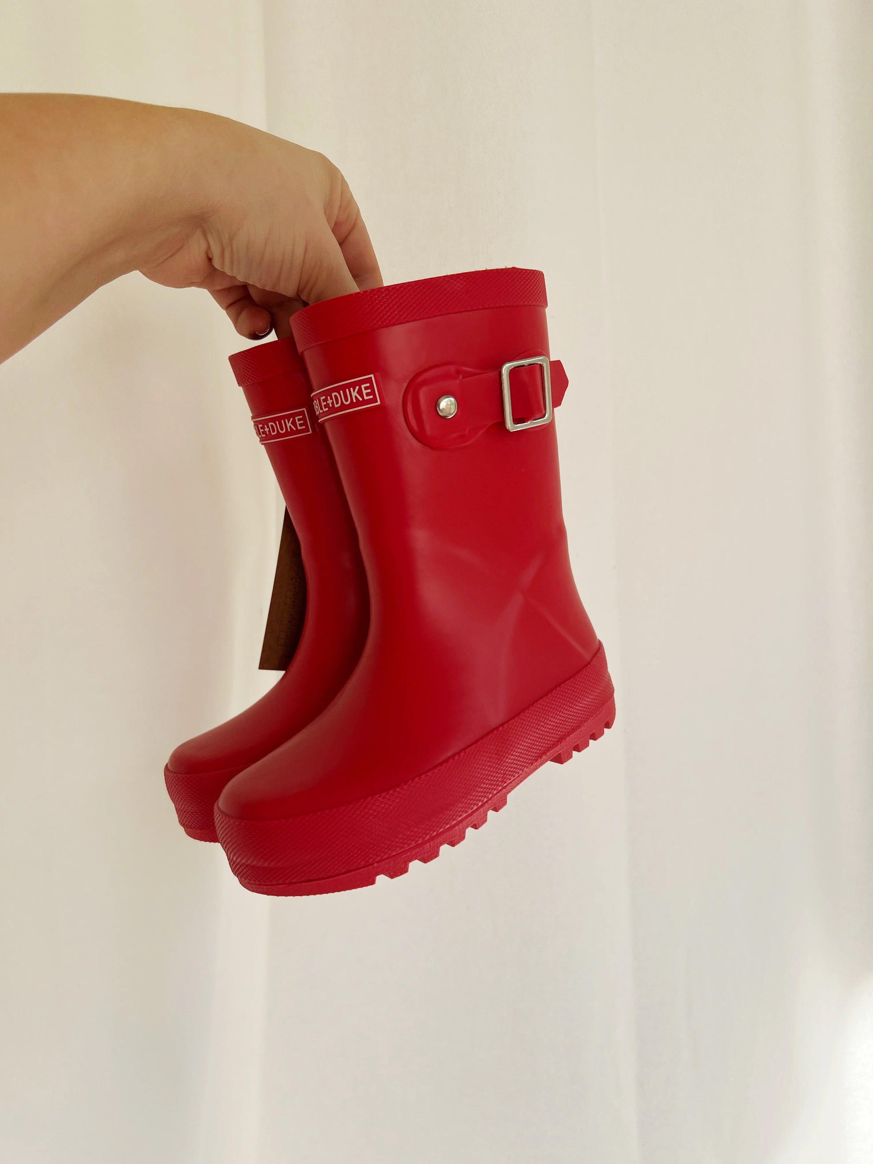 hubble + duke natural rubber gumboots - hot chilli