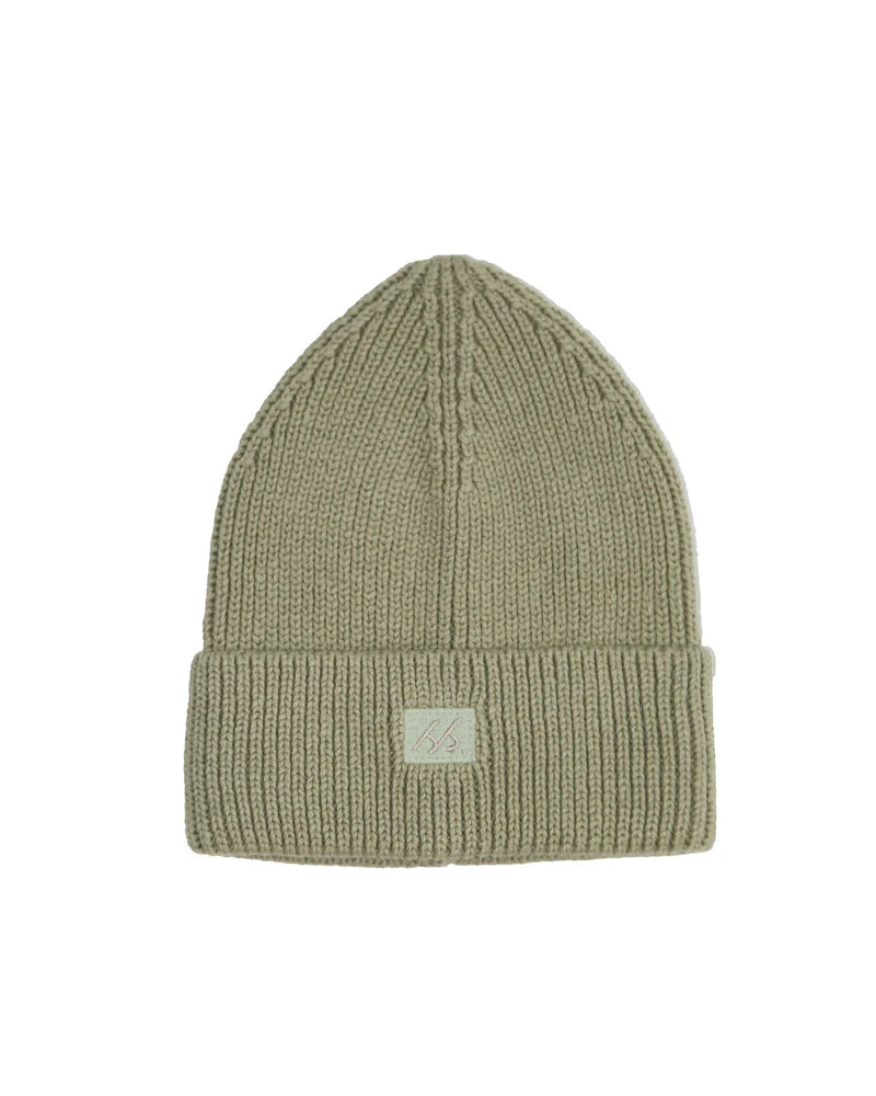 summer and storm point beanie - moss green - pre order