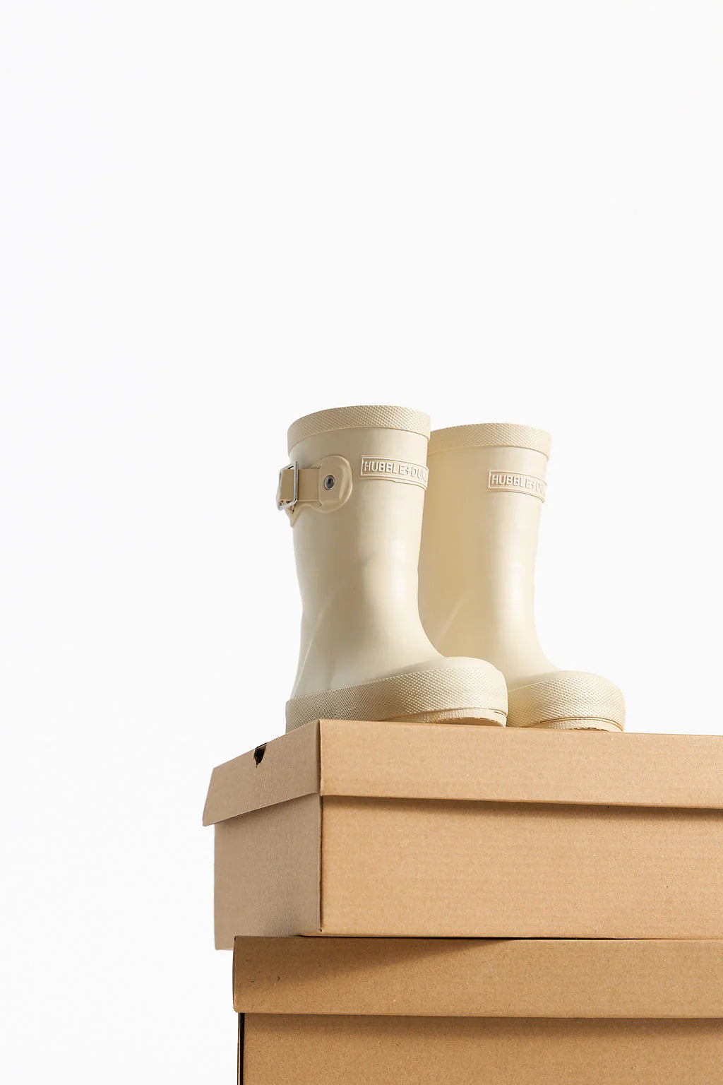 hubble + duke natural rubber gumboots - cream cloud