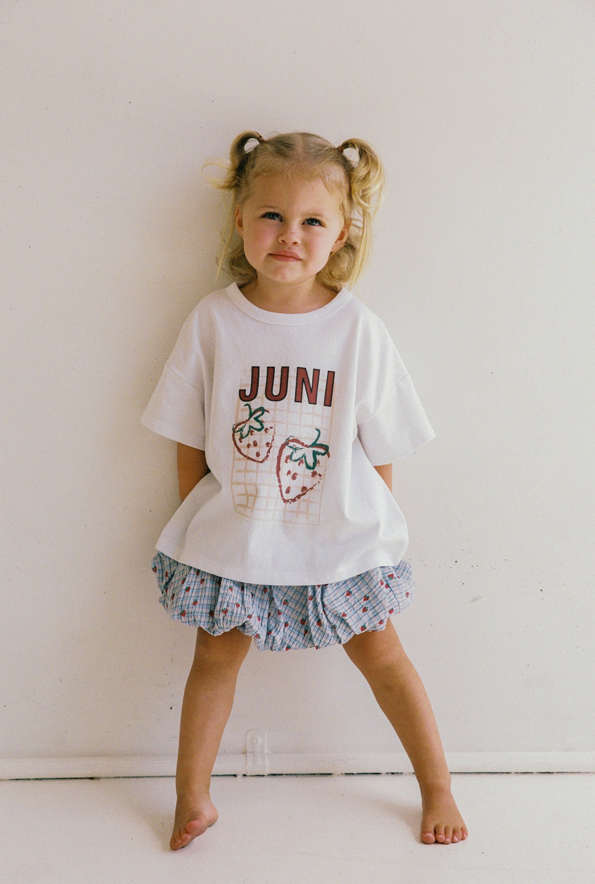 juni jnr picnic tee - white