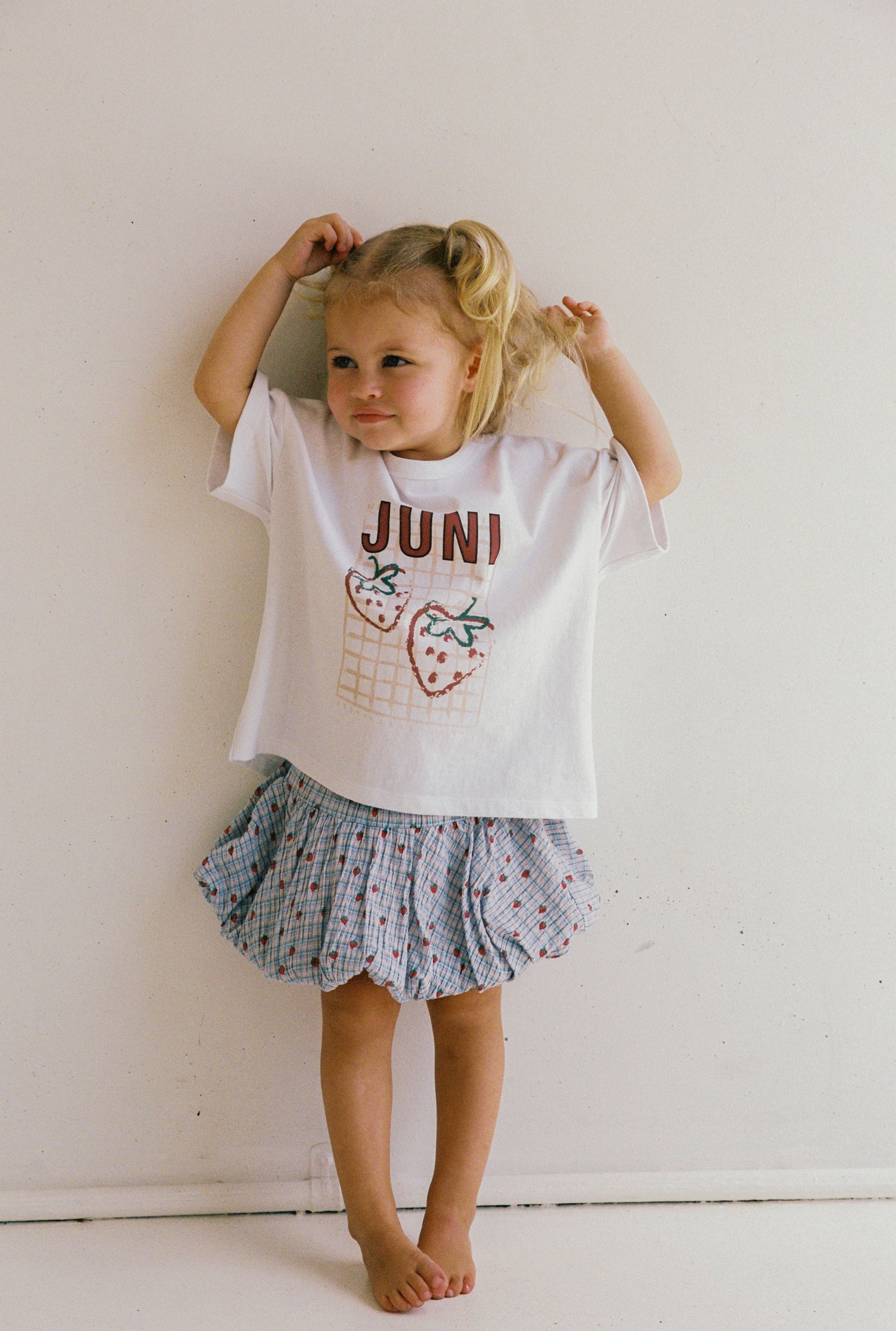 juni jnr picnic tee - white