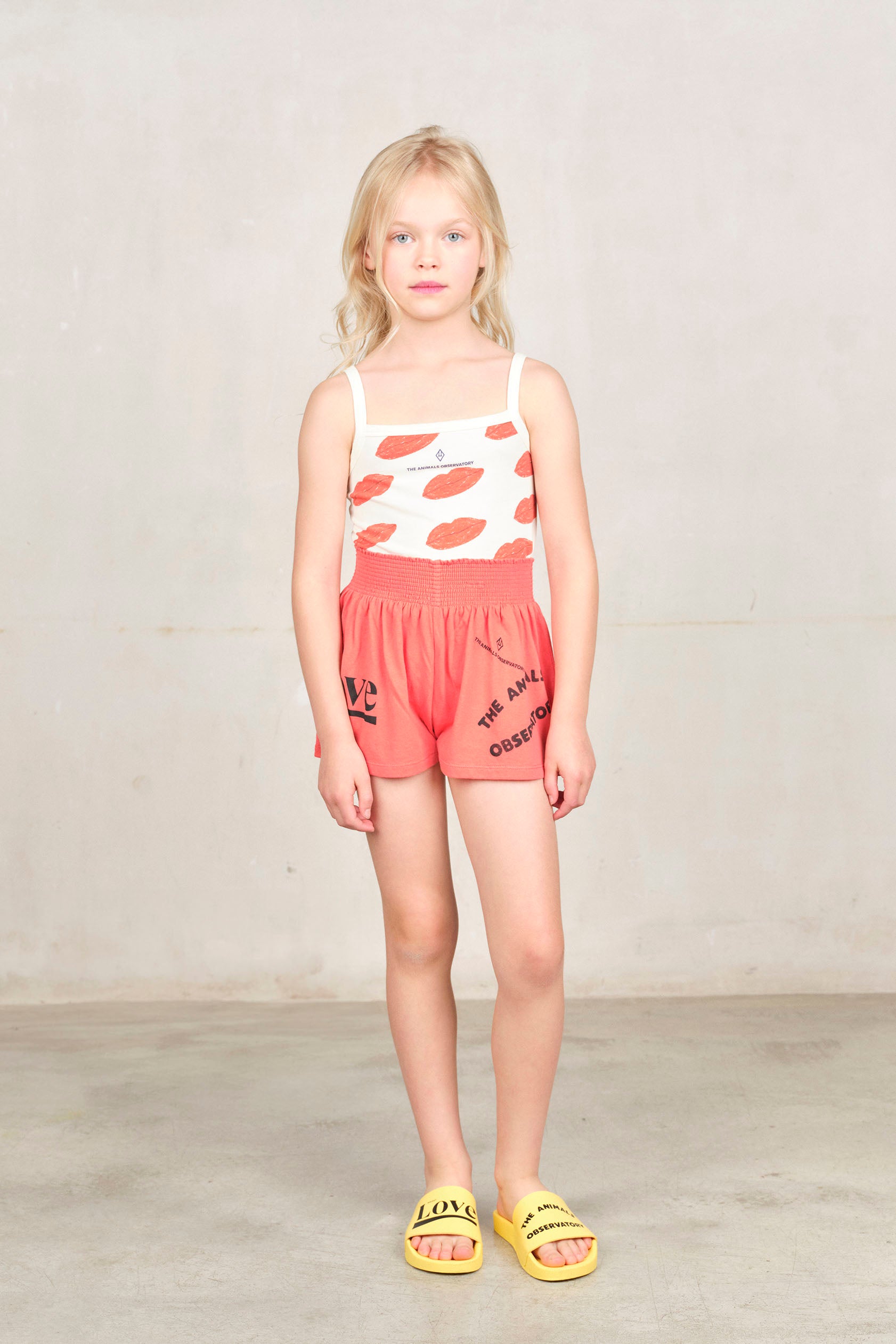 the animals observatory red love ostrich kids shorts