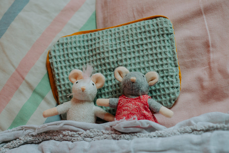 sam & julia plush ella
