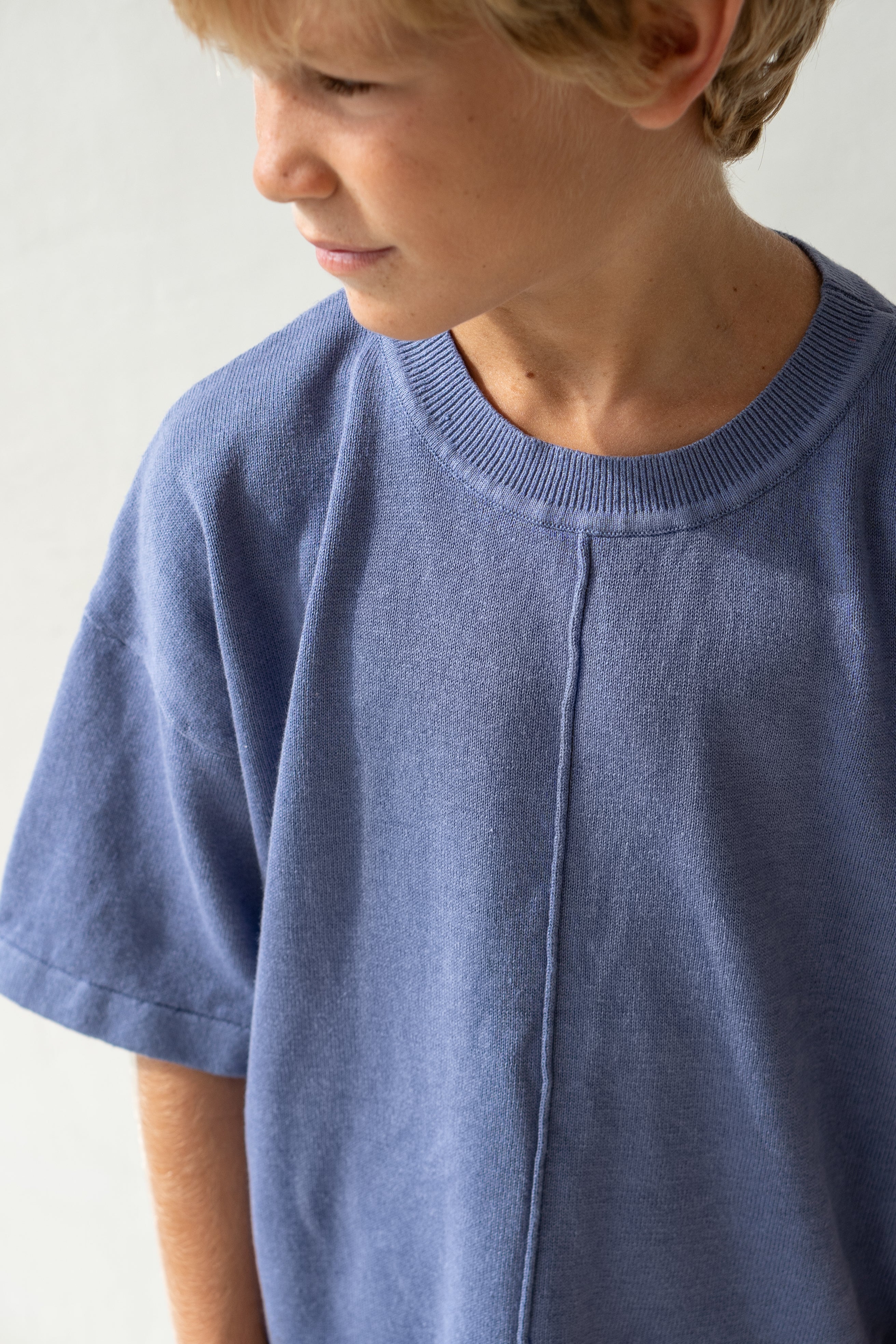 illoura the label thin knit tee - dusk