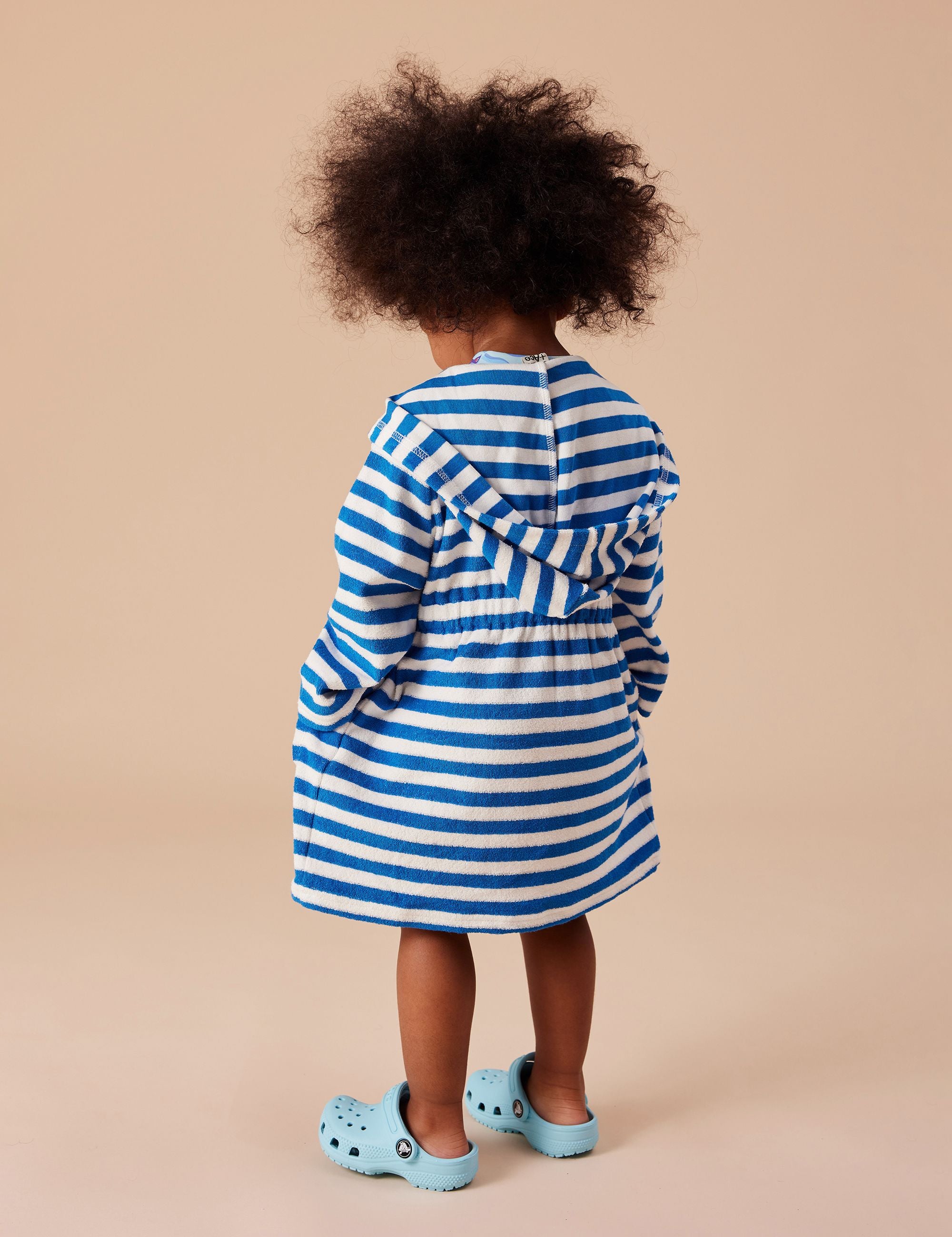 goldie + ace little fishy terry towelling cover up - azure stripe